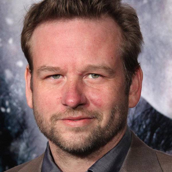 Dallas Roberts