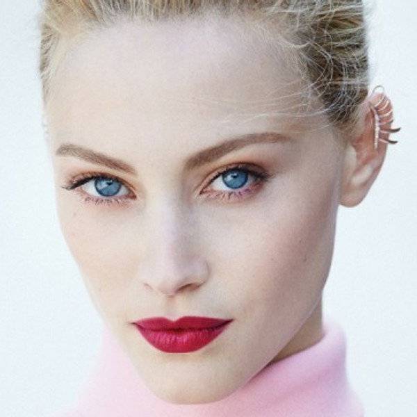 Sarah Gadon