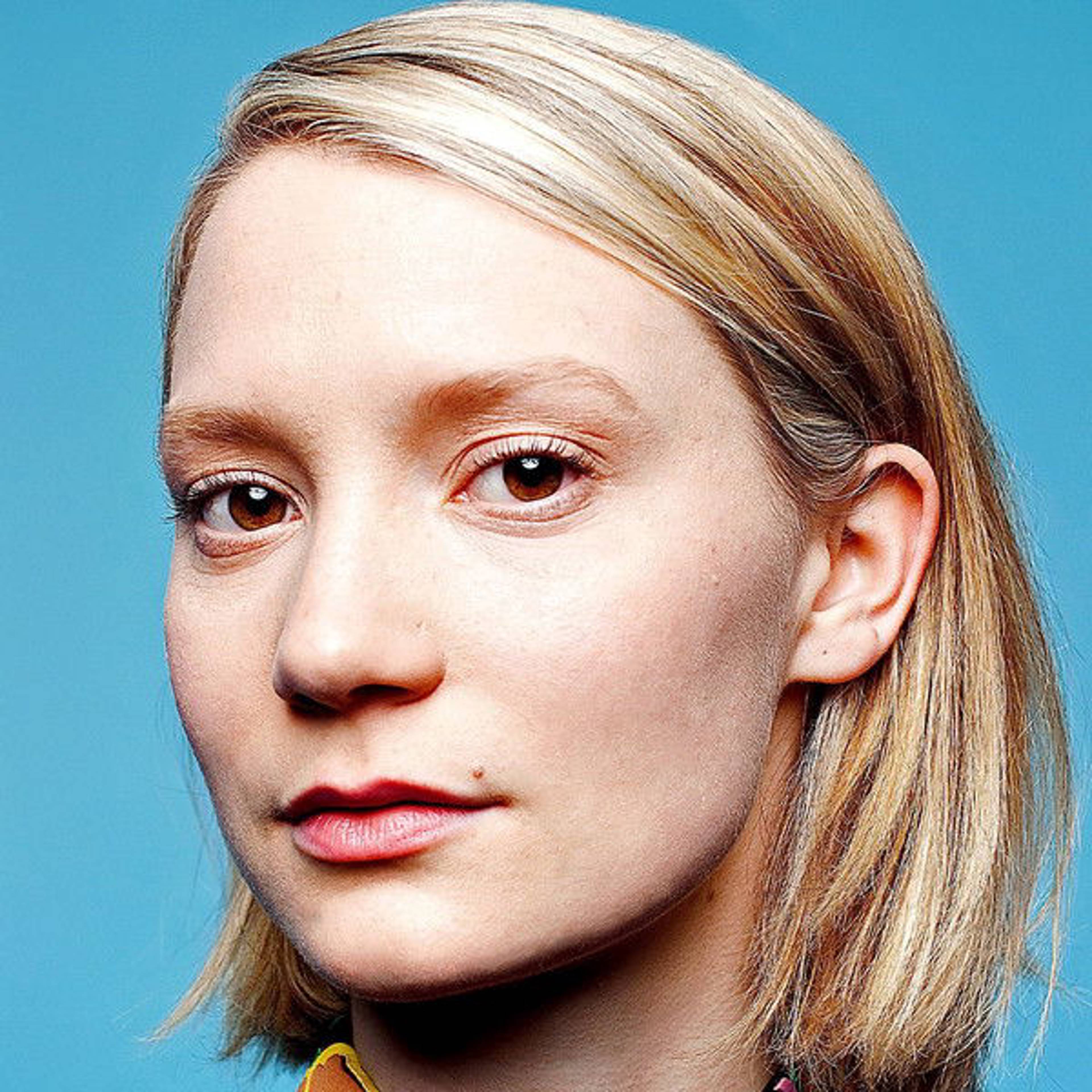 Watch Mia Wasikowska's movies and TV series Online | Stream in HD on OSN+, image size:3840x3840