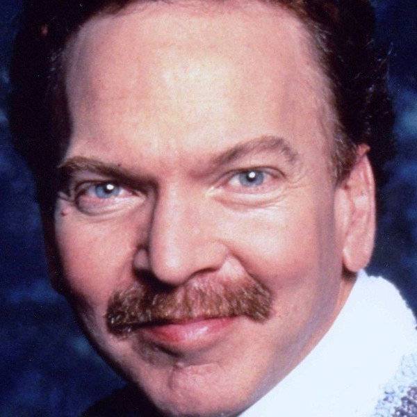 Dennis Wolfberg