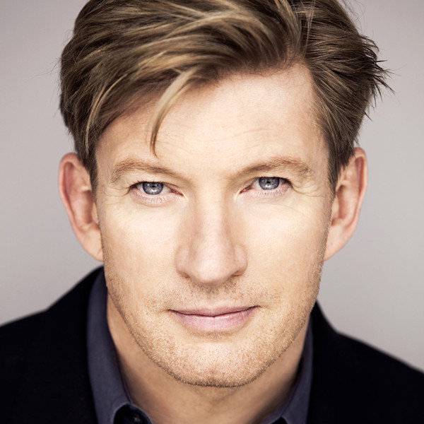Close-up headshot of Australian actor David Wenham