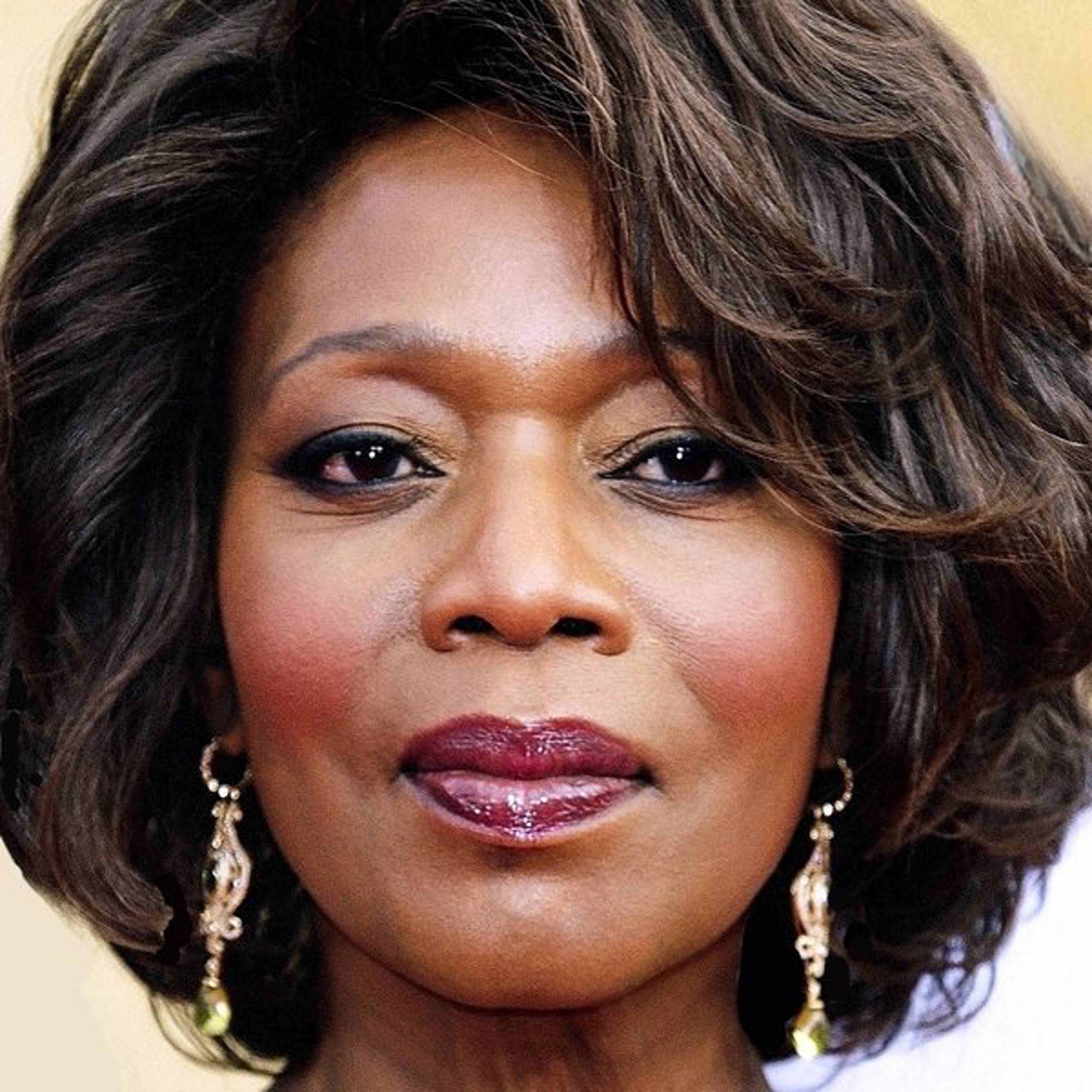 Alfre Woodard Movies and TV Shows - Plex, image size:3840x3840