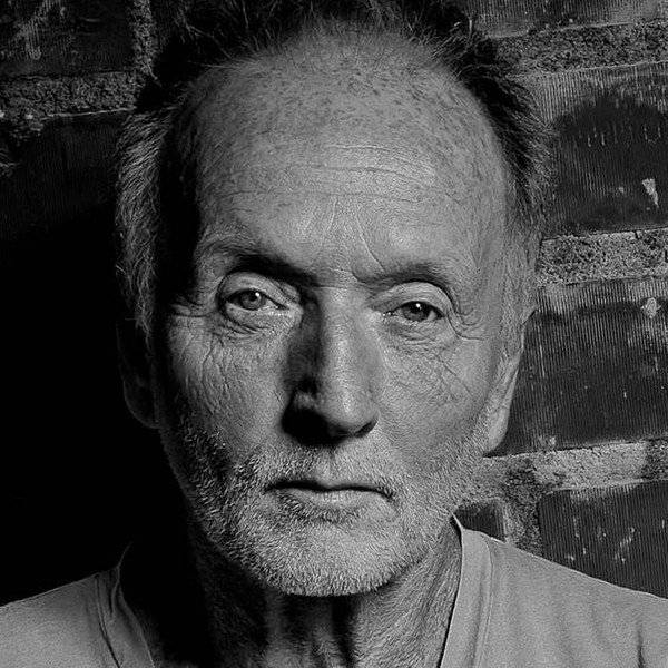 Tobin Bell