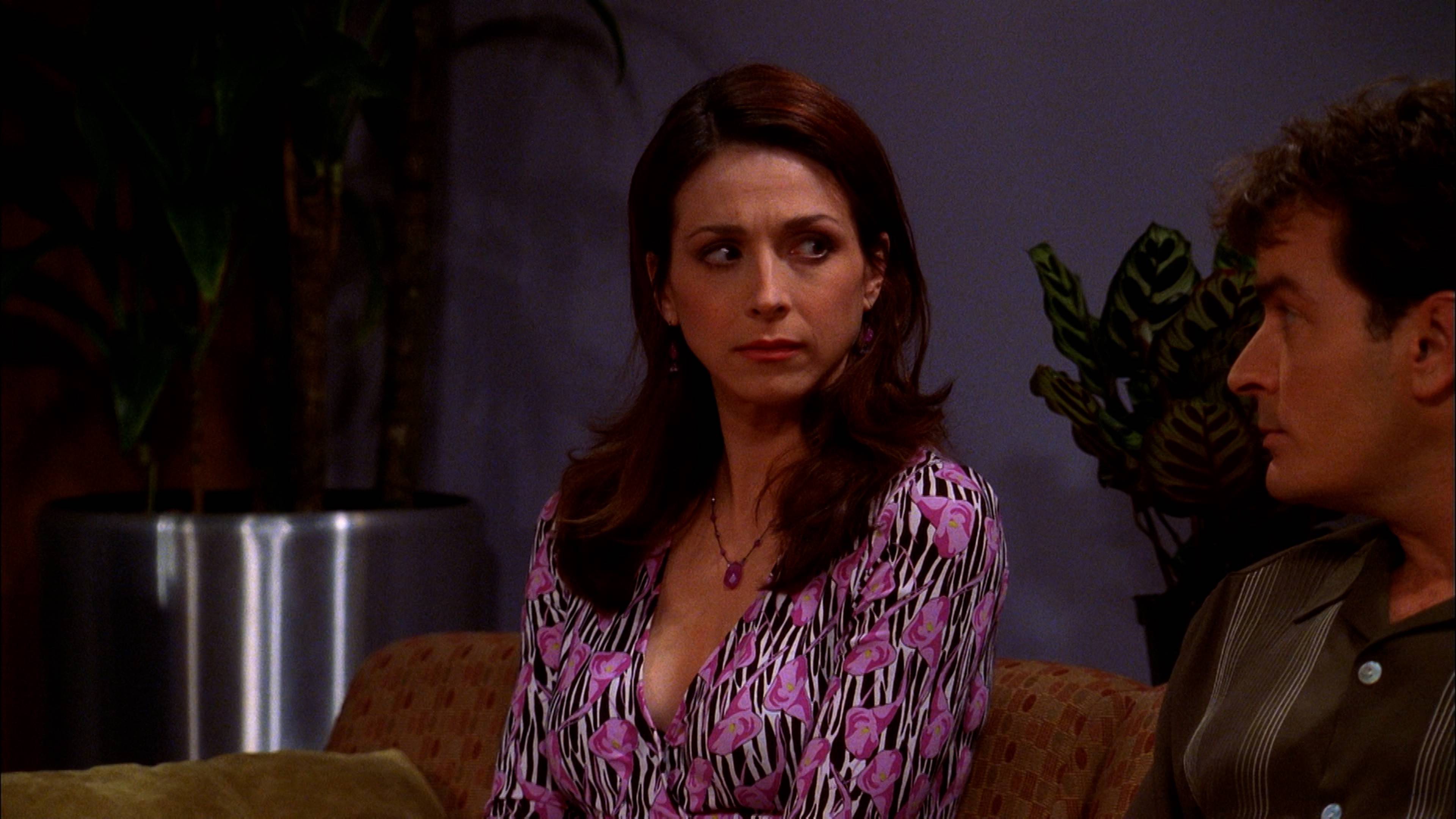 Hey, I Can Pee Outside In The Dark