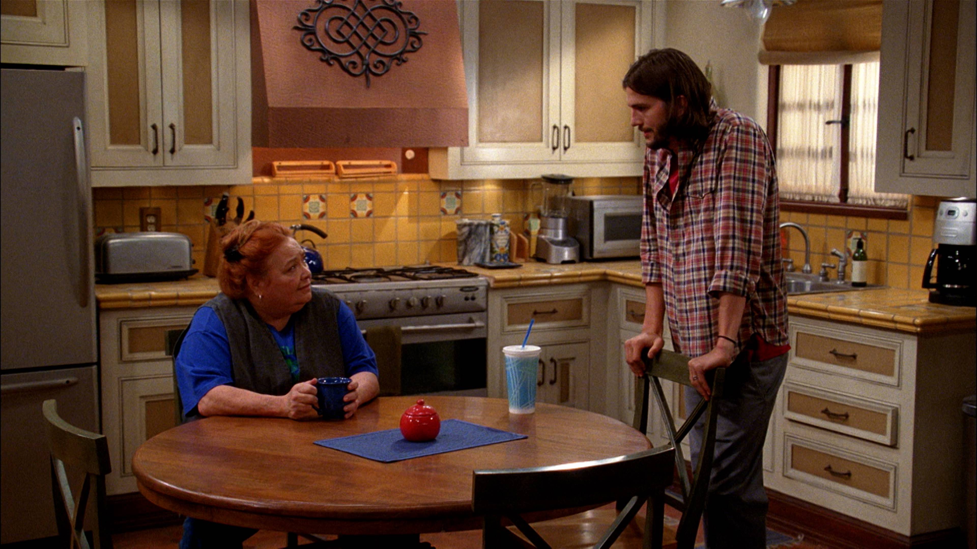 People Who Love Peepholes