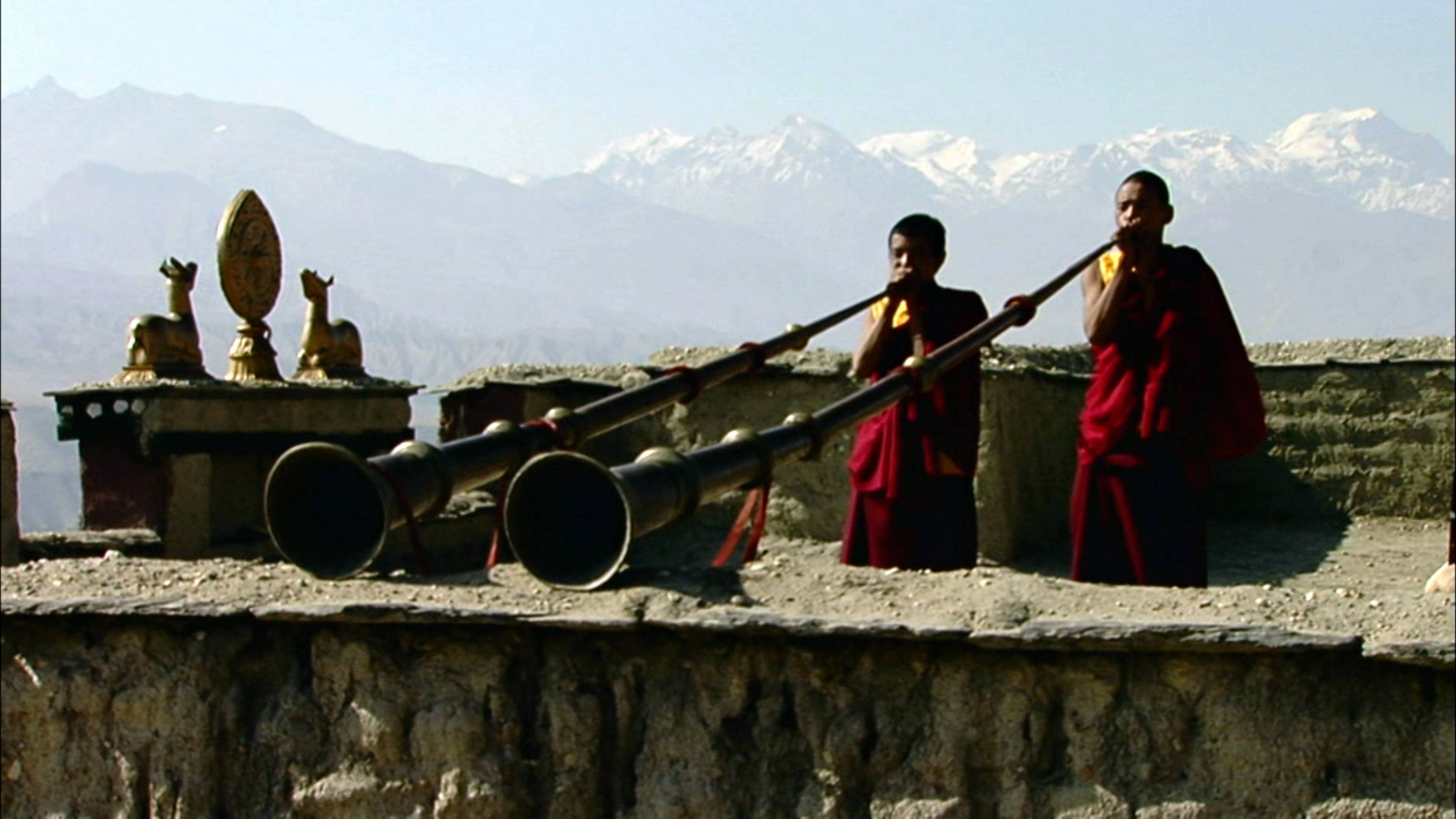 Aliens And Mysterious Mountains