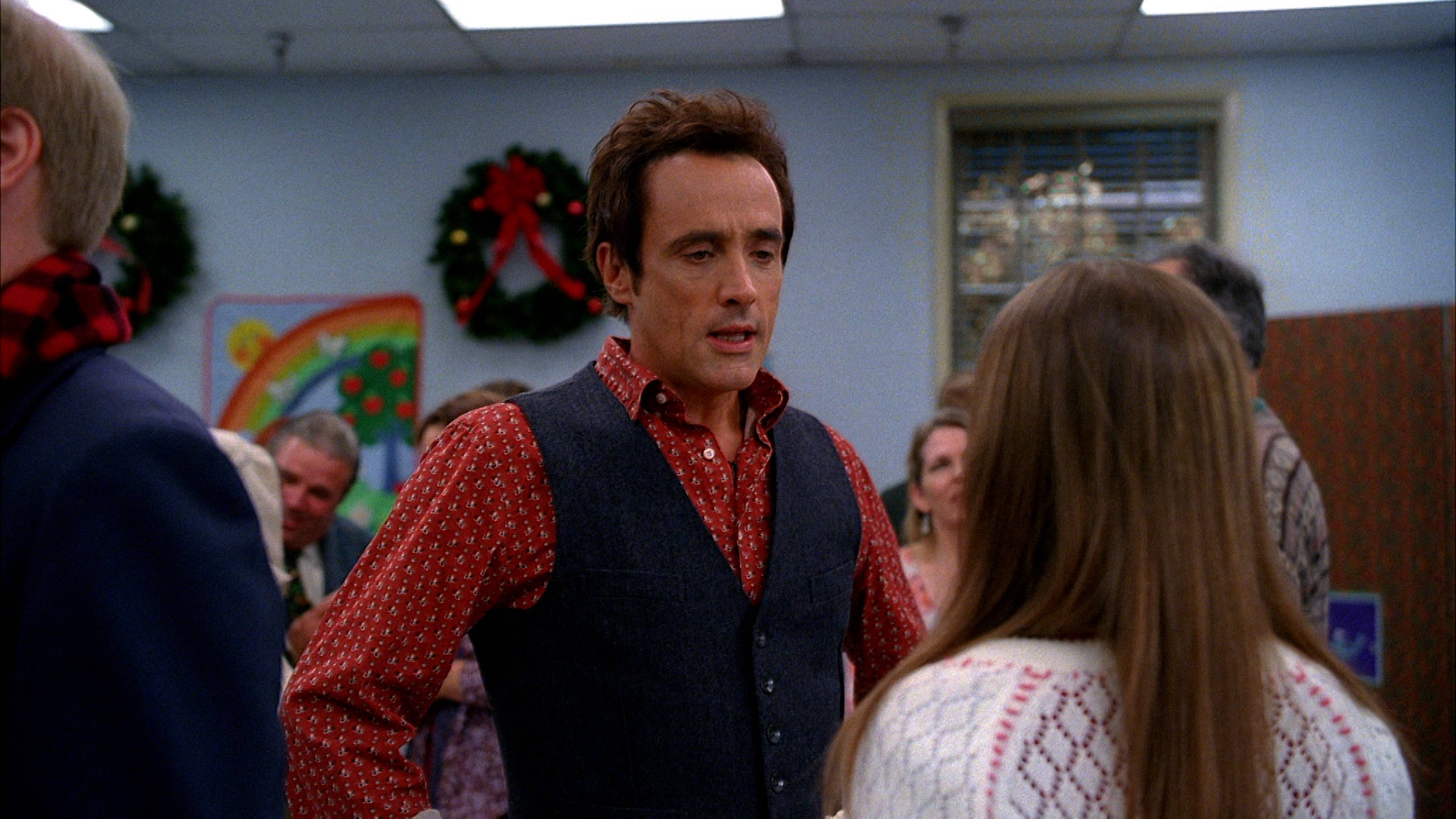 مساعدة عيد الميلاد