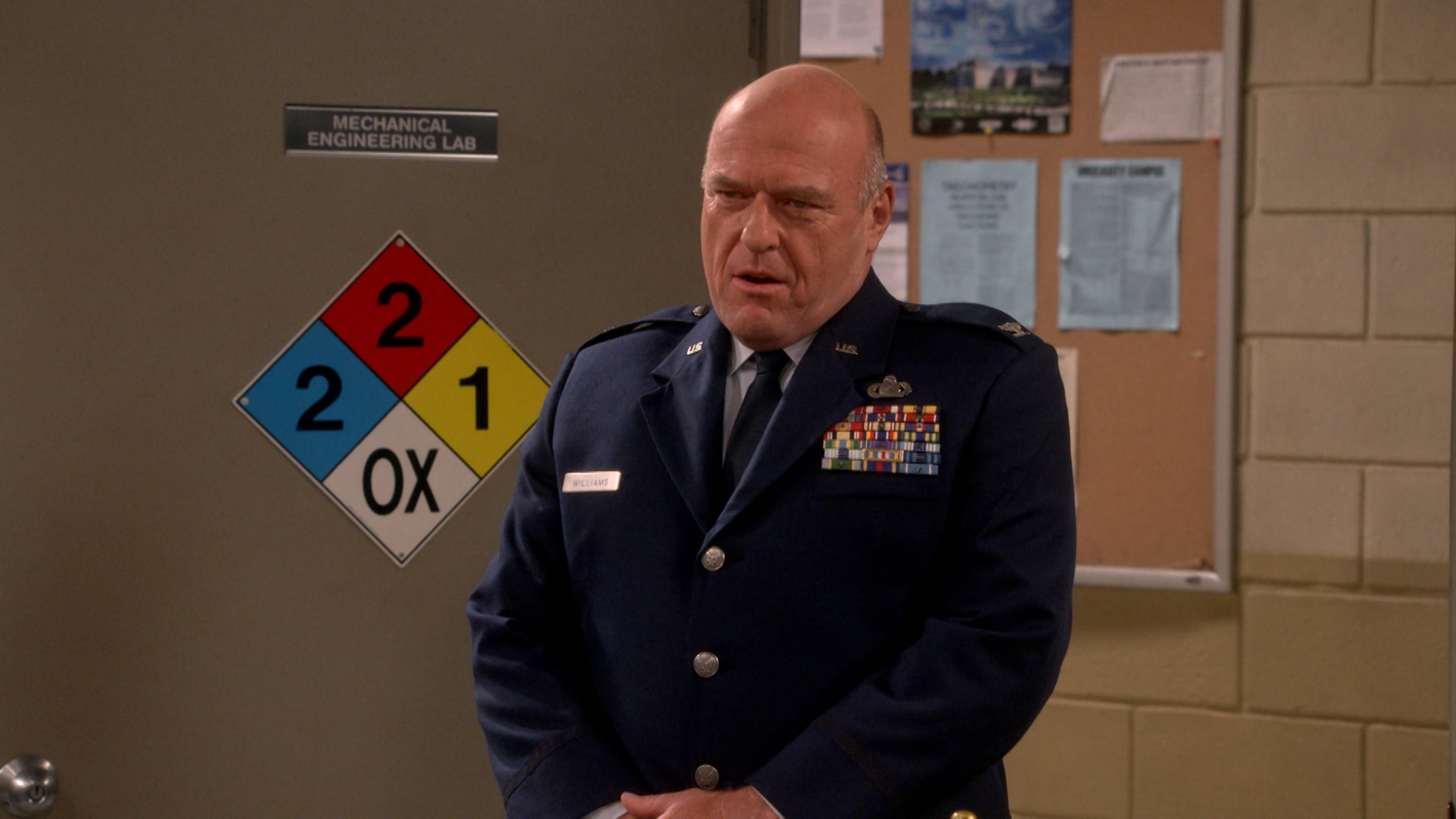 عسكرية مصغّرة