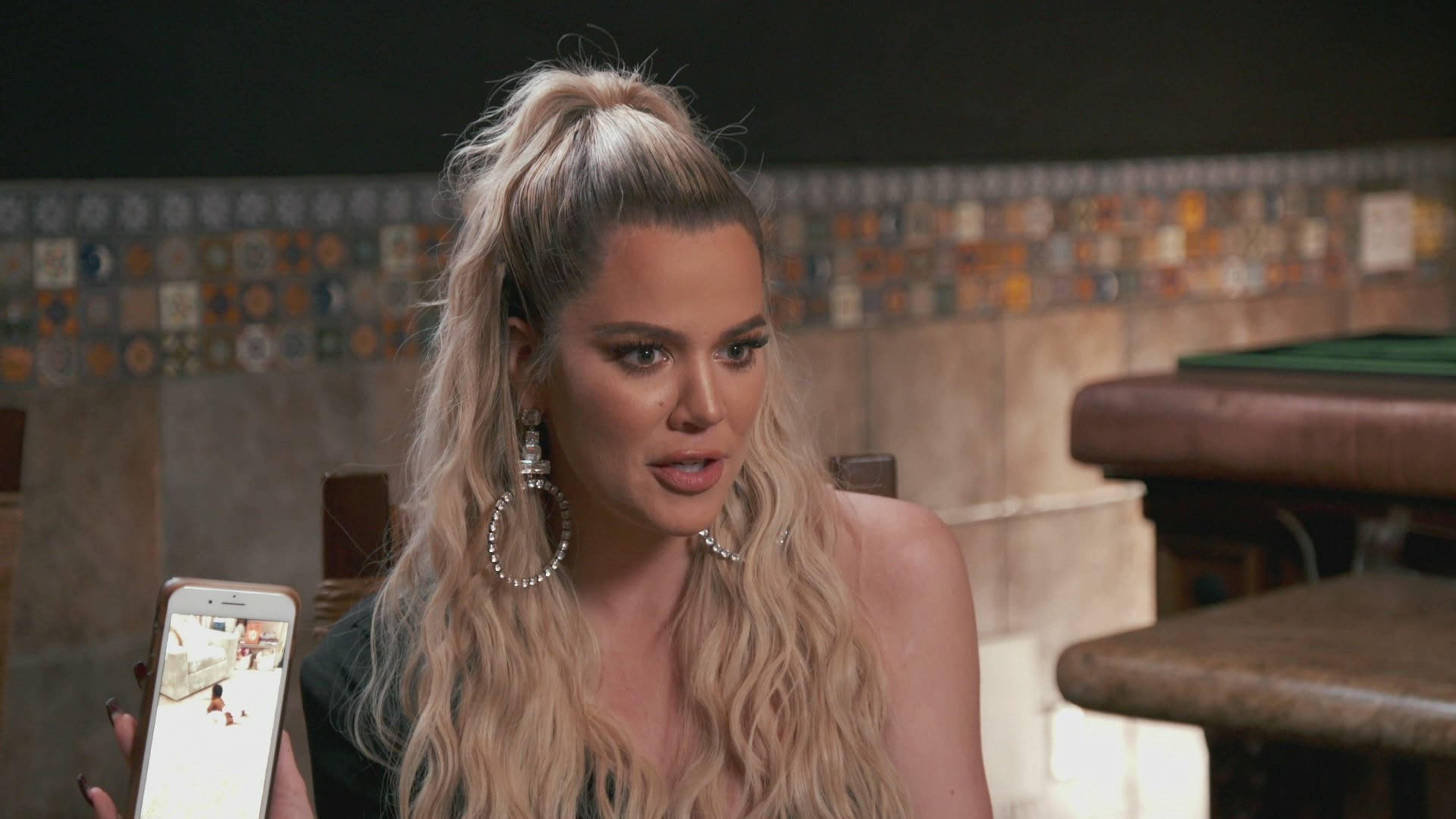 أنهابي كامبر