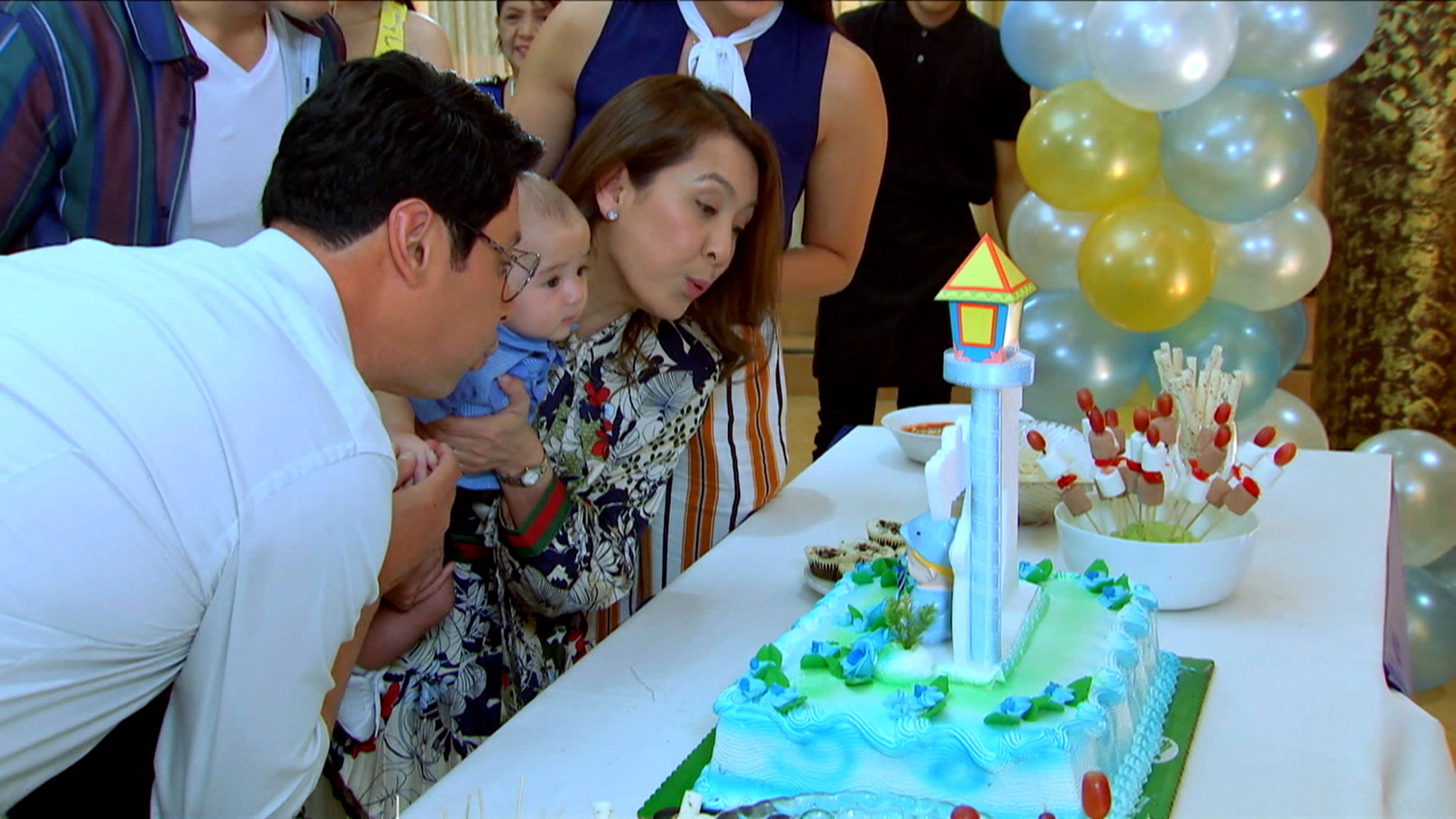 فيرست بيرثداي