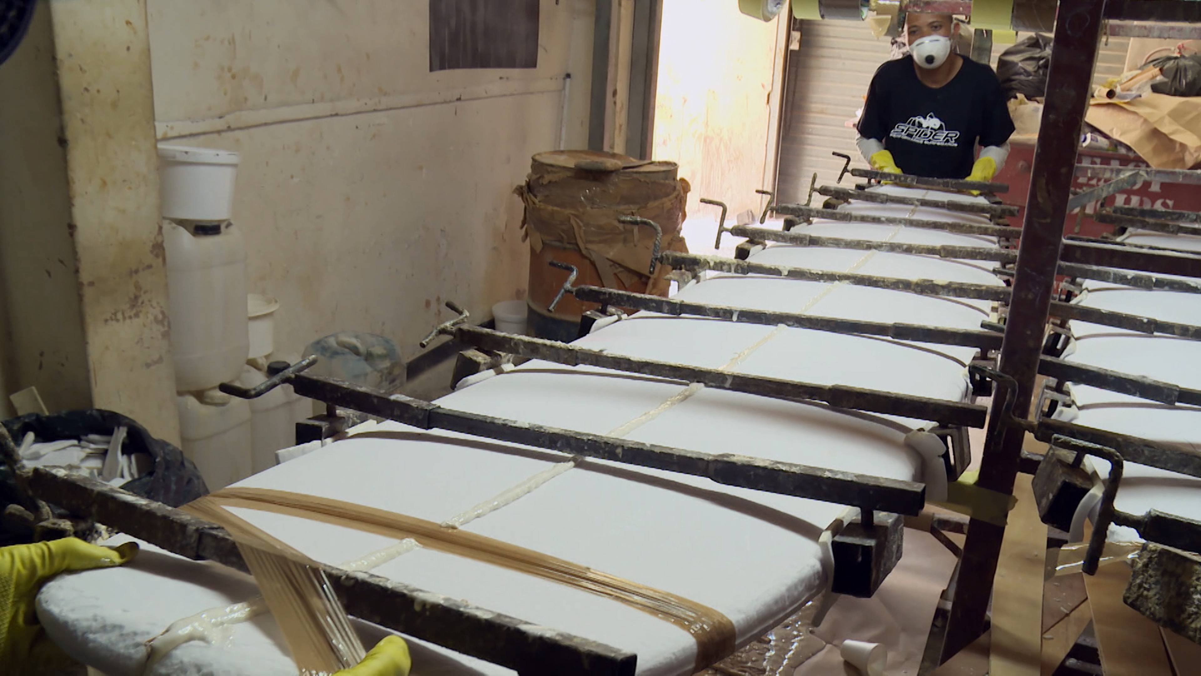 ألواح التزلج، حقائب اليد