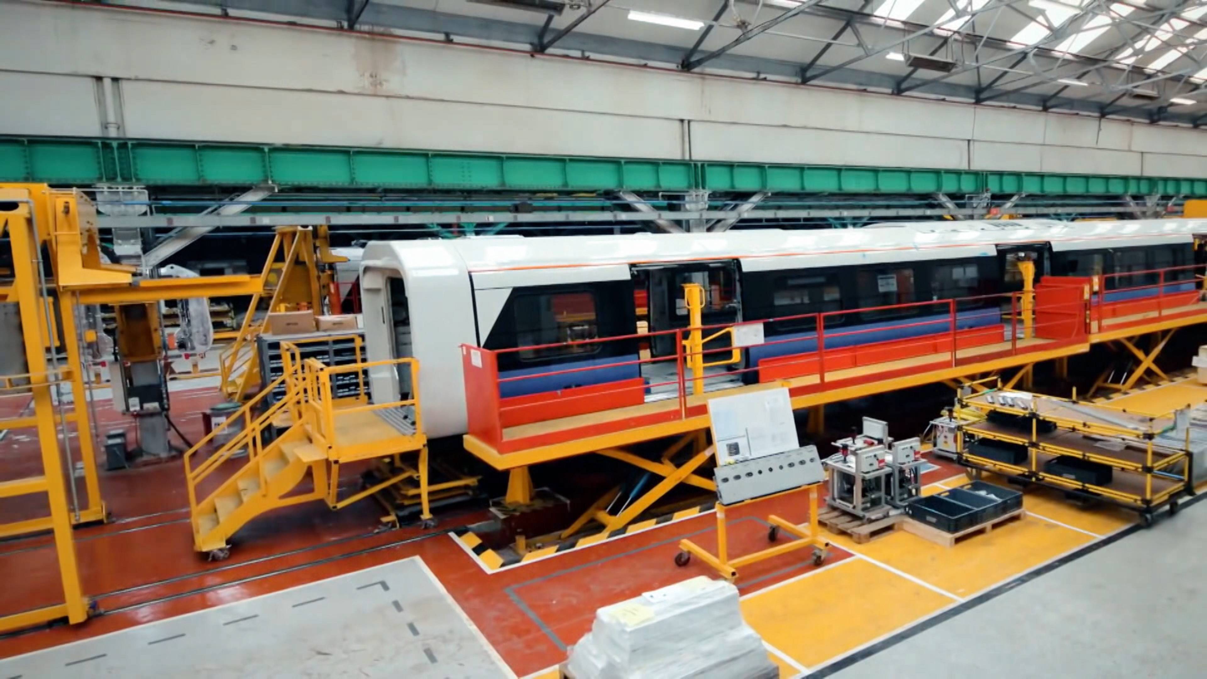 أجهزة السمع والقطارات