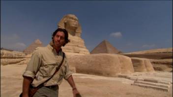 Who Built Egypt's Pyramids?