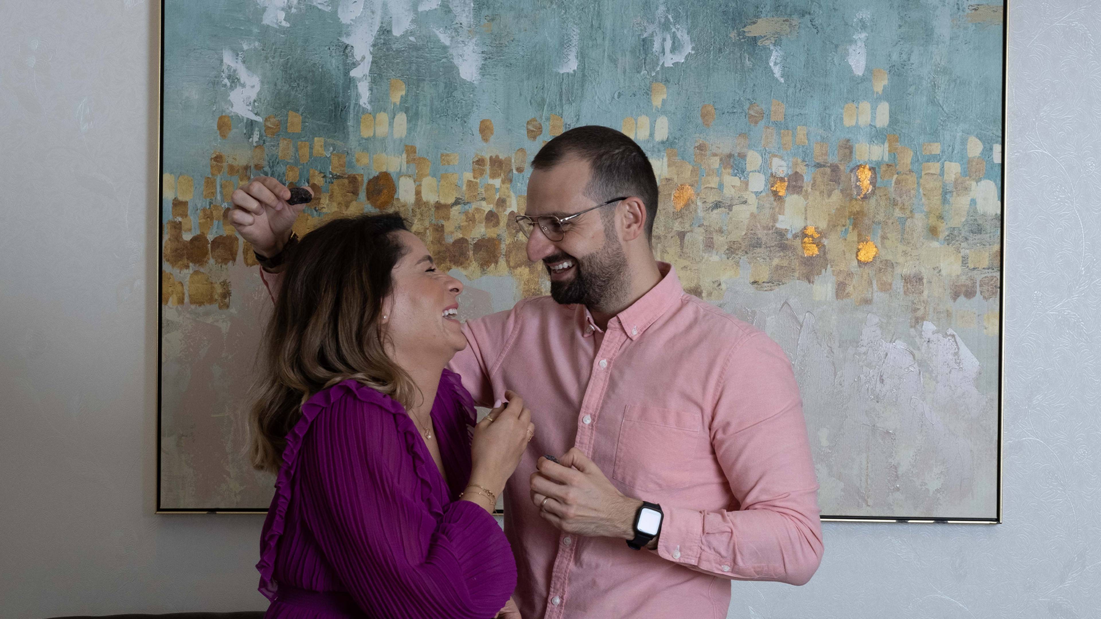 مدام تميز ومساعدها