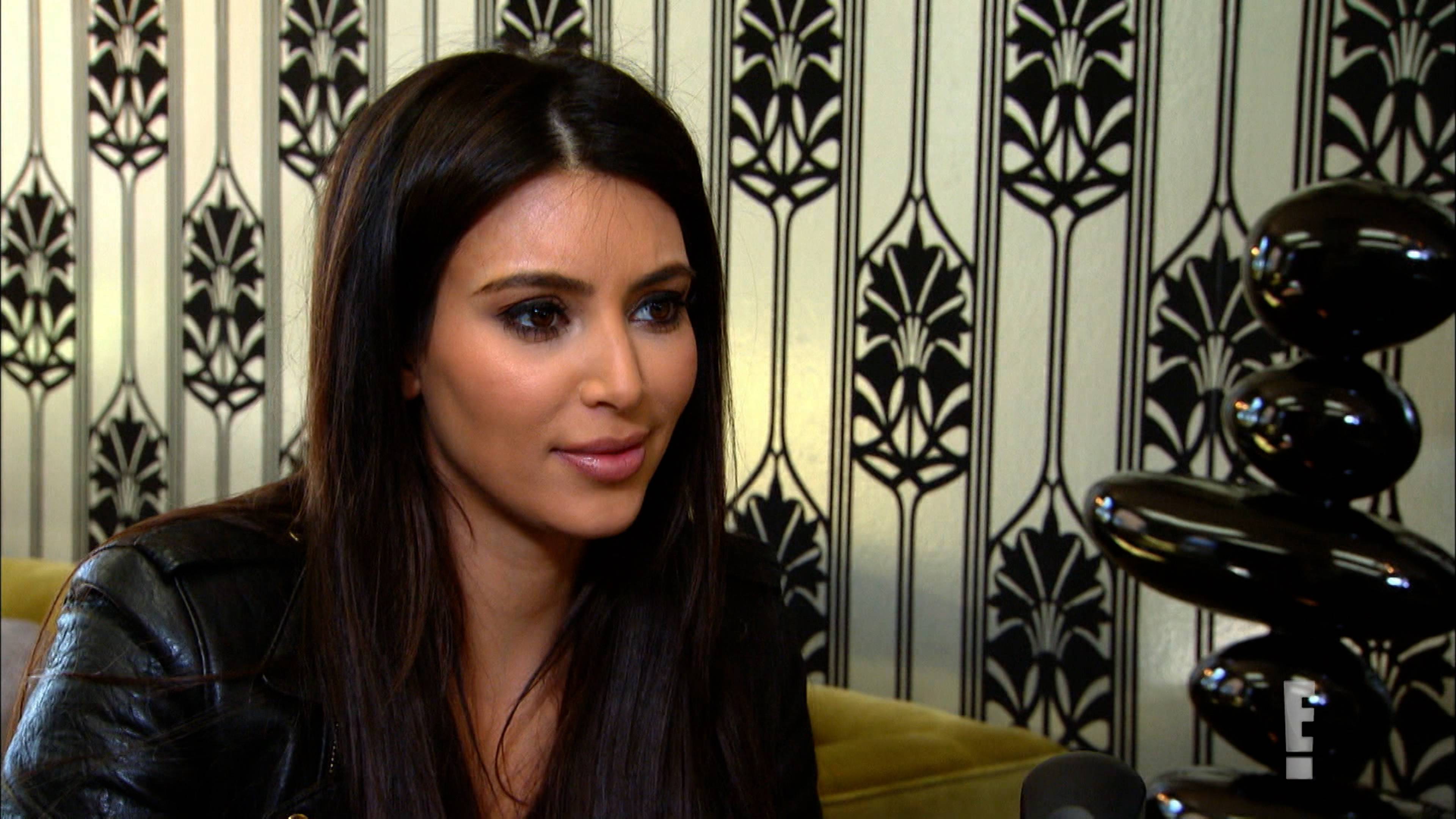 تيلز فروم ذا كارداشيان كريبت