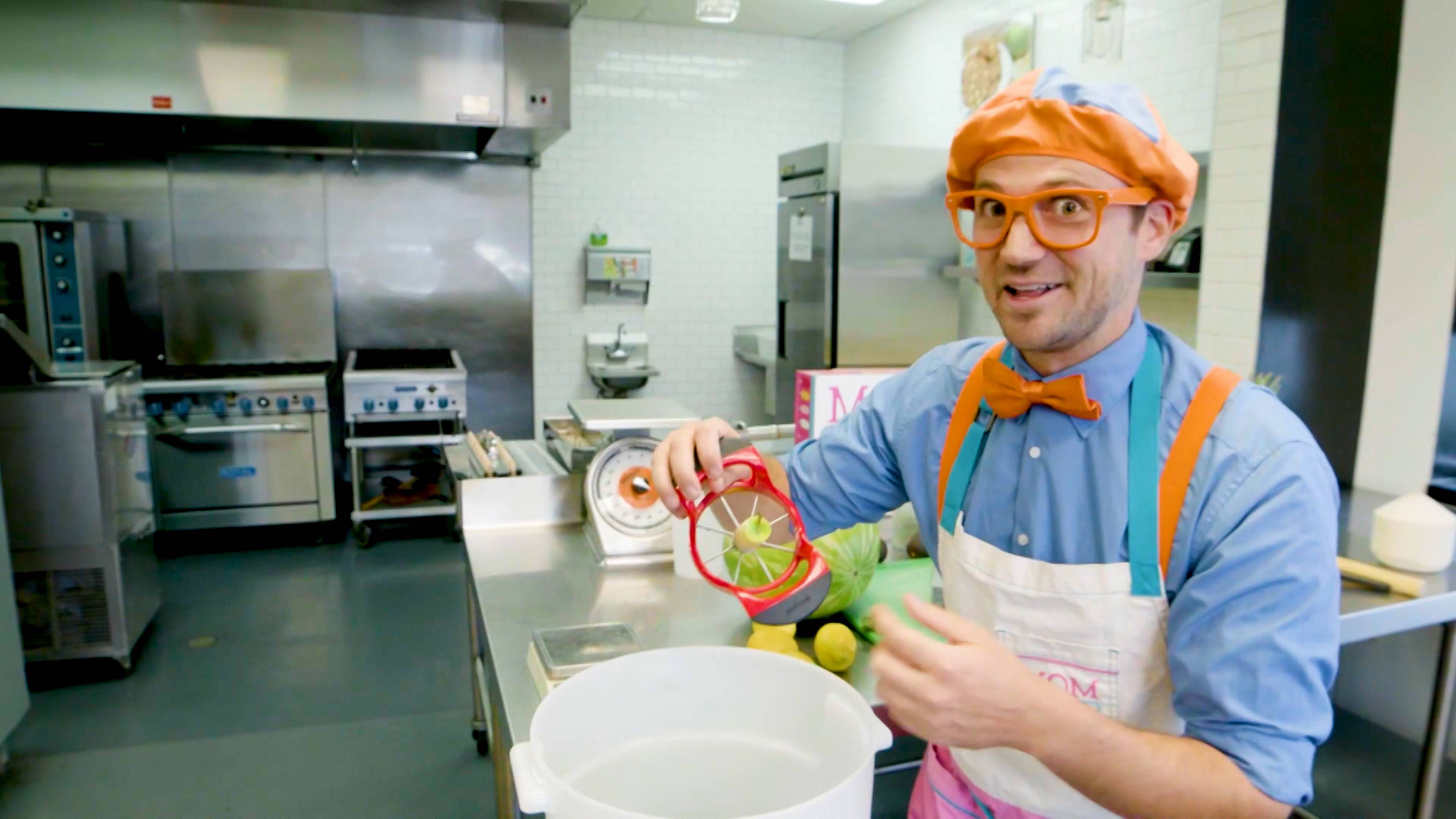 Blippi Visits Mom And Pop Popsicles