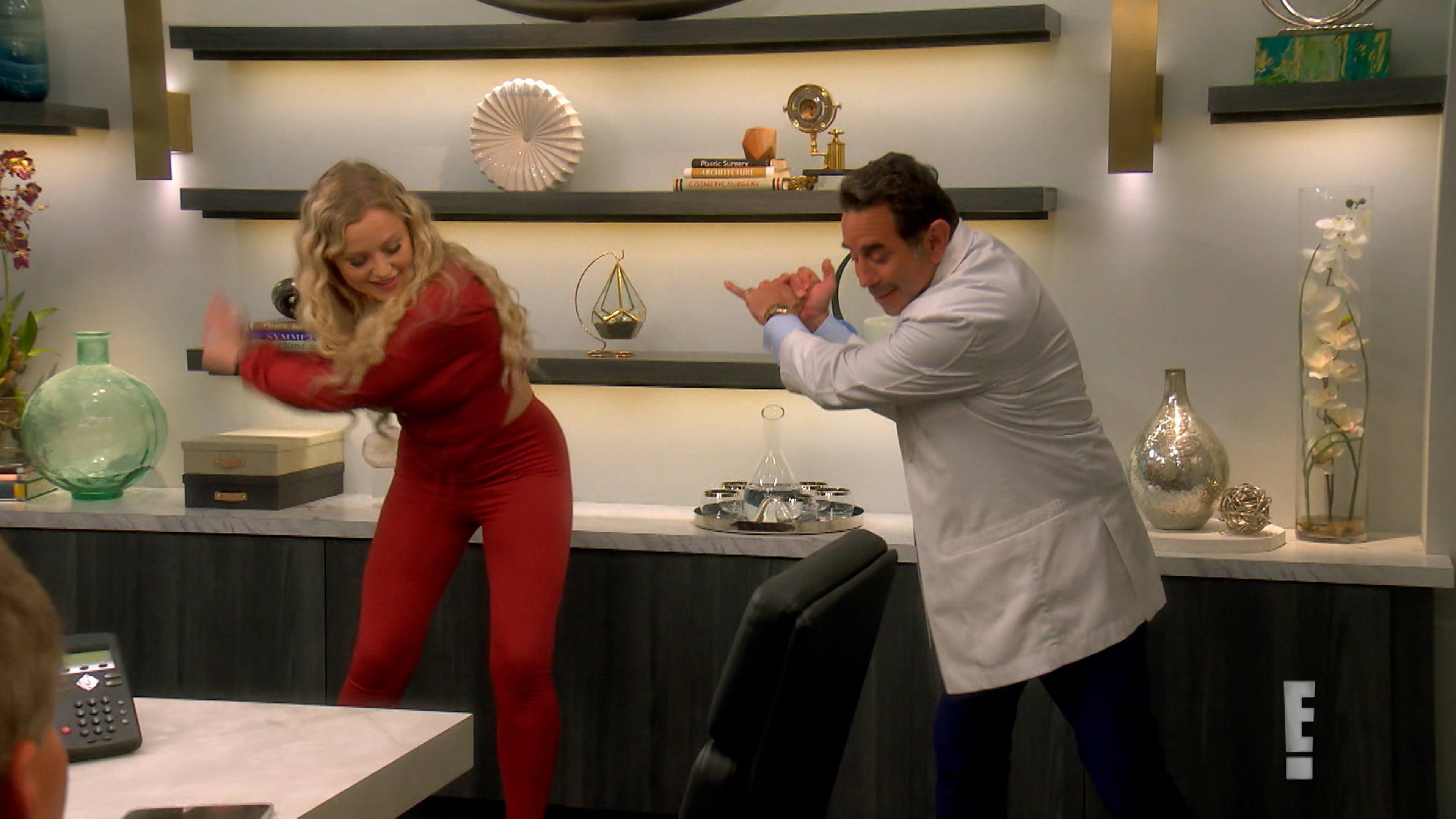 نيكد أند أفريد أوف سرجري