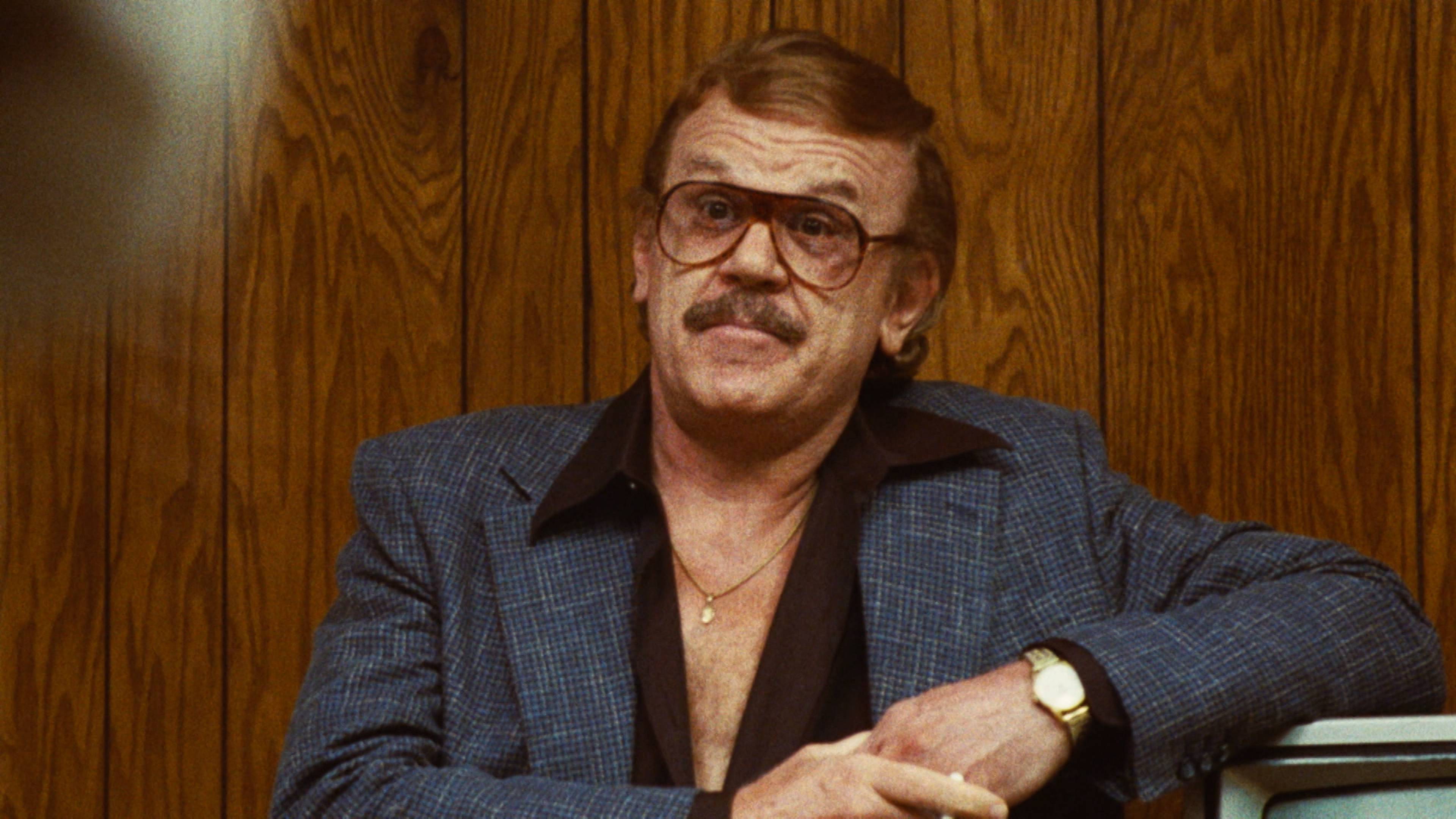 اكسبتابل لوس