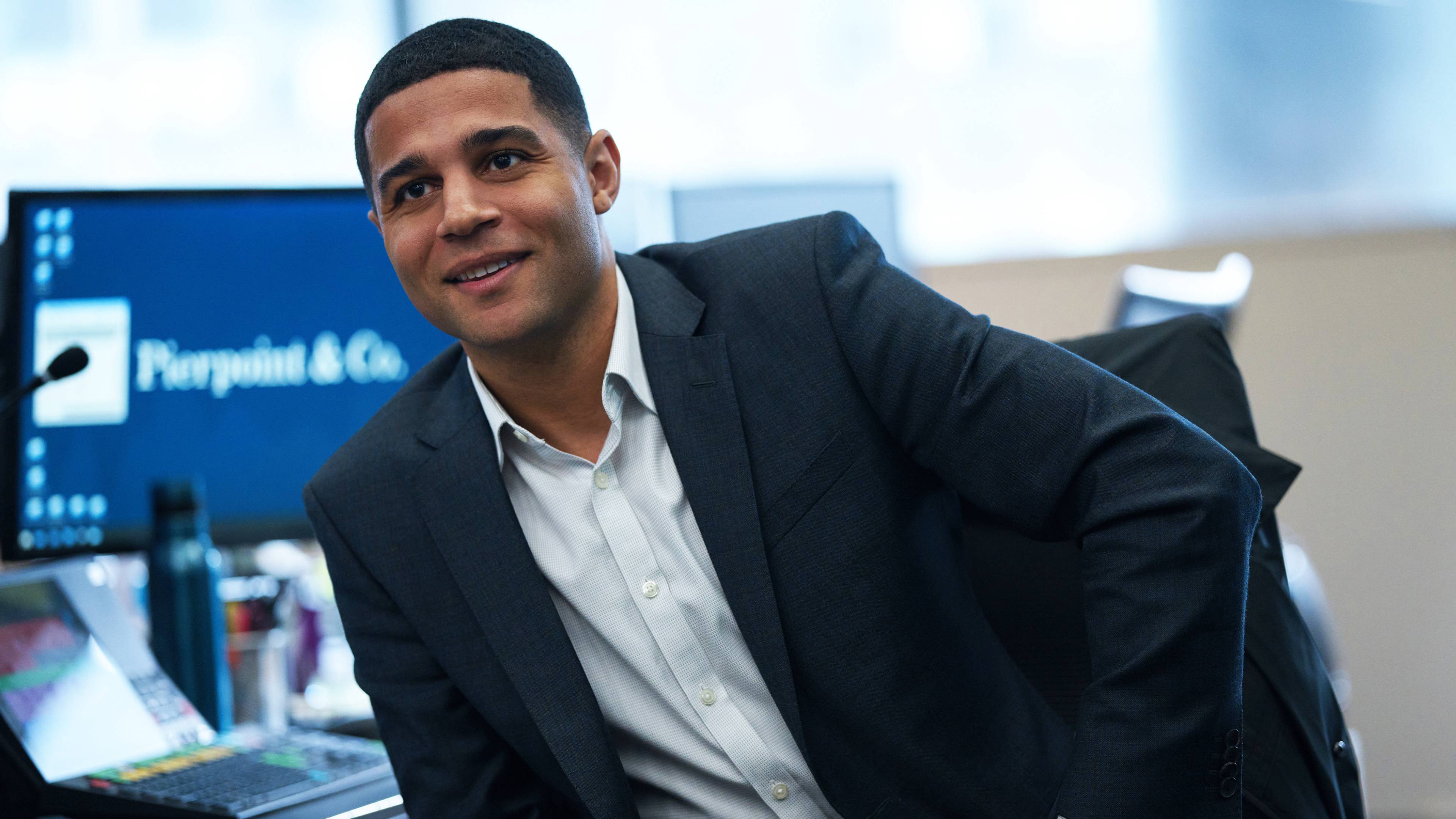 الذئب الوحيد والشبل