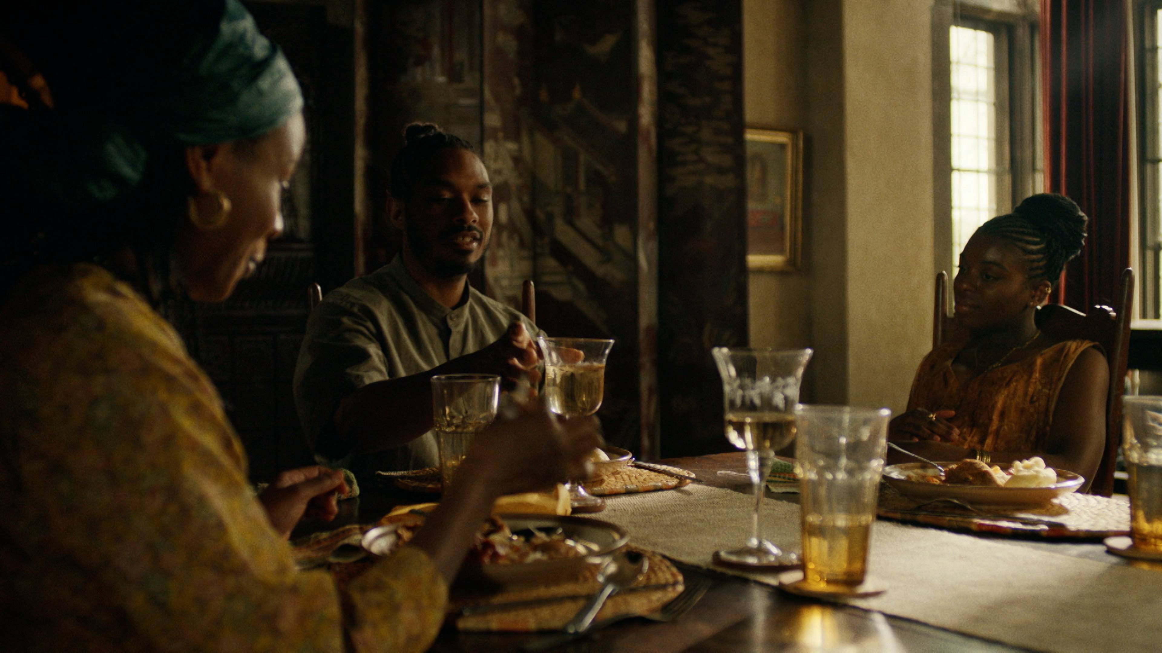 حكاية القرصان والملك