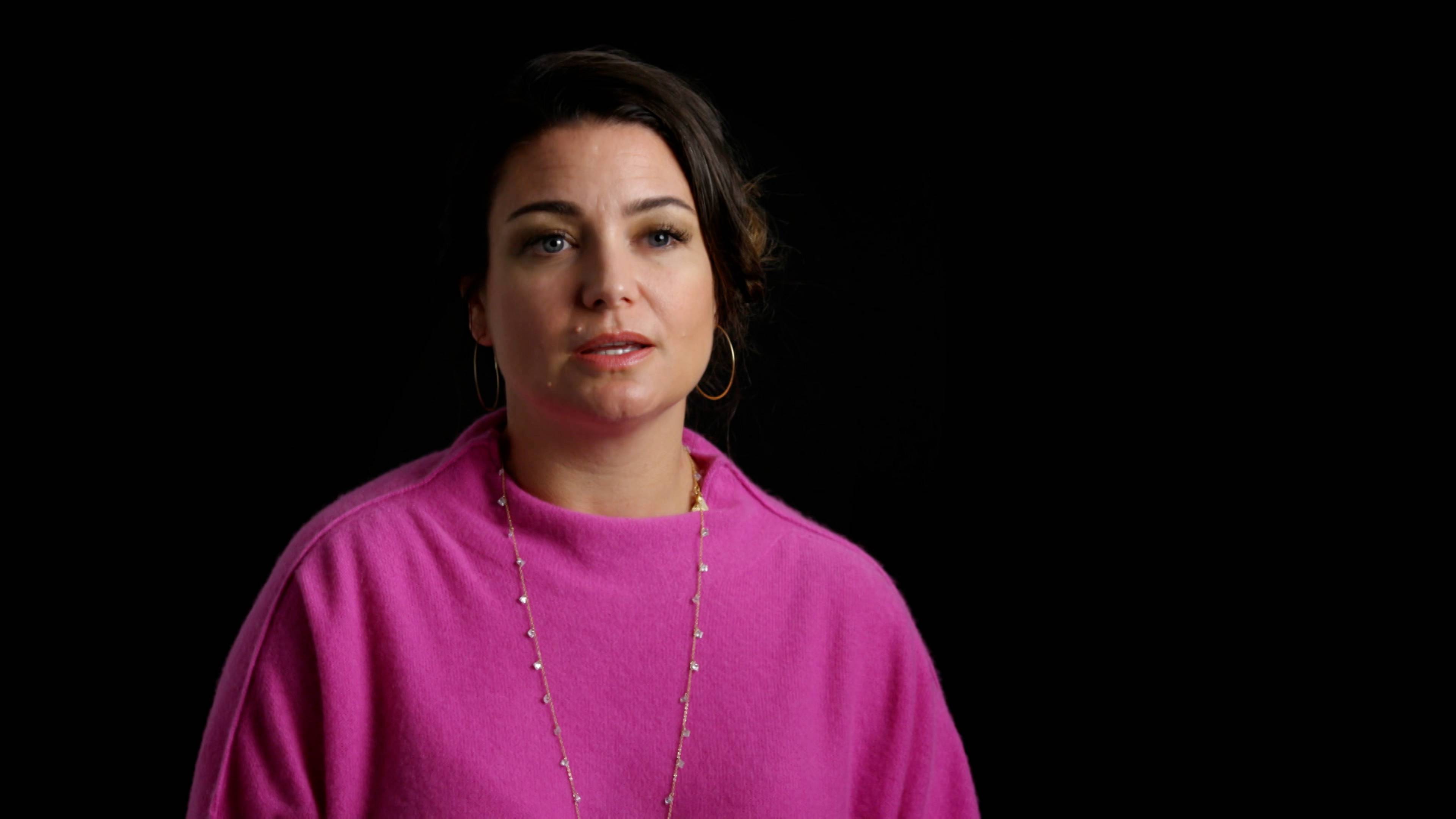 الشيطان في عينيه