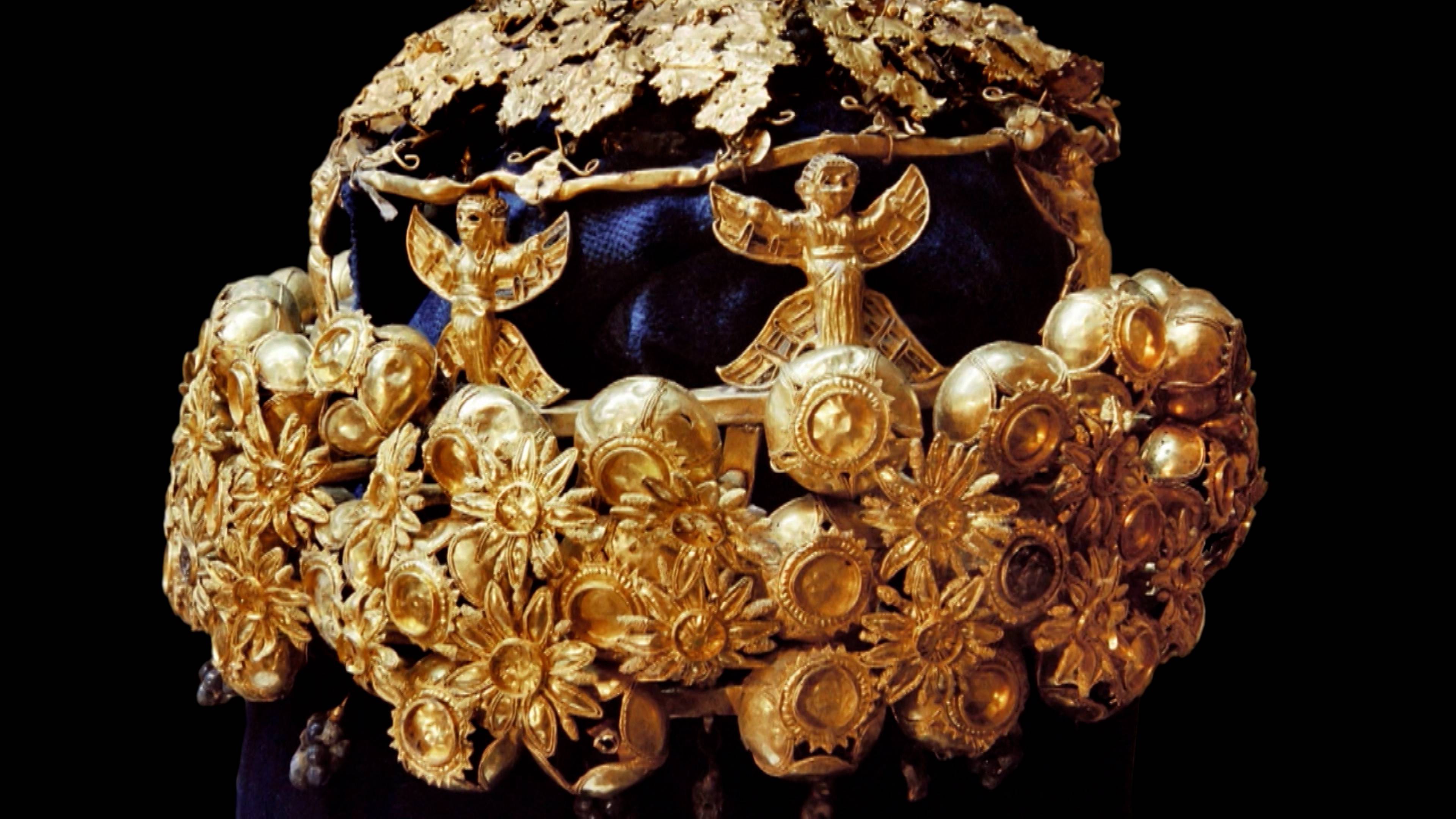Robbing The Cradle: The Looting Of The Iraq Museum