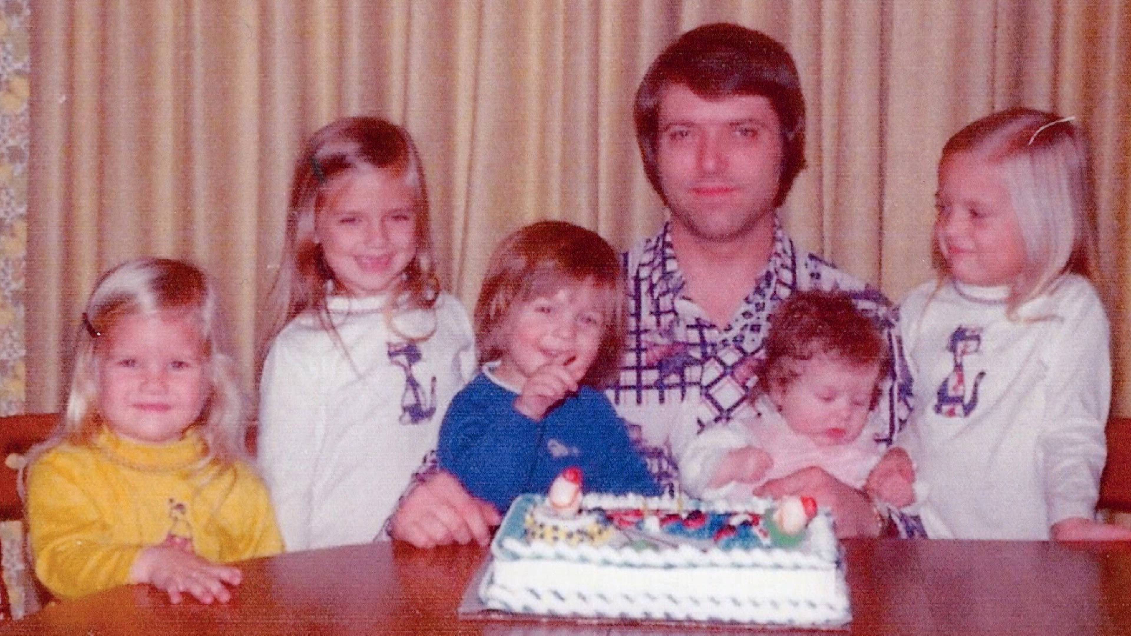 قتل فتيات الكشافة