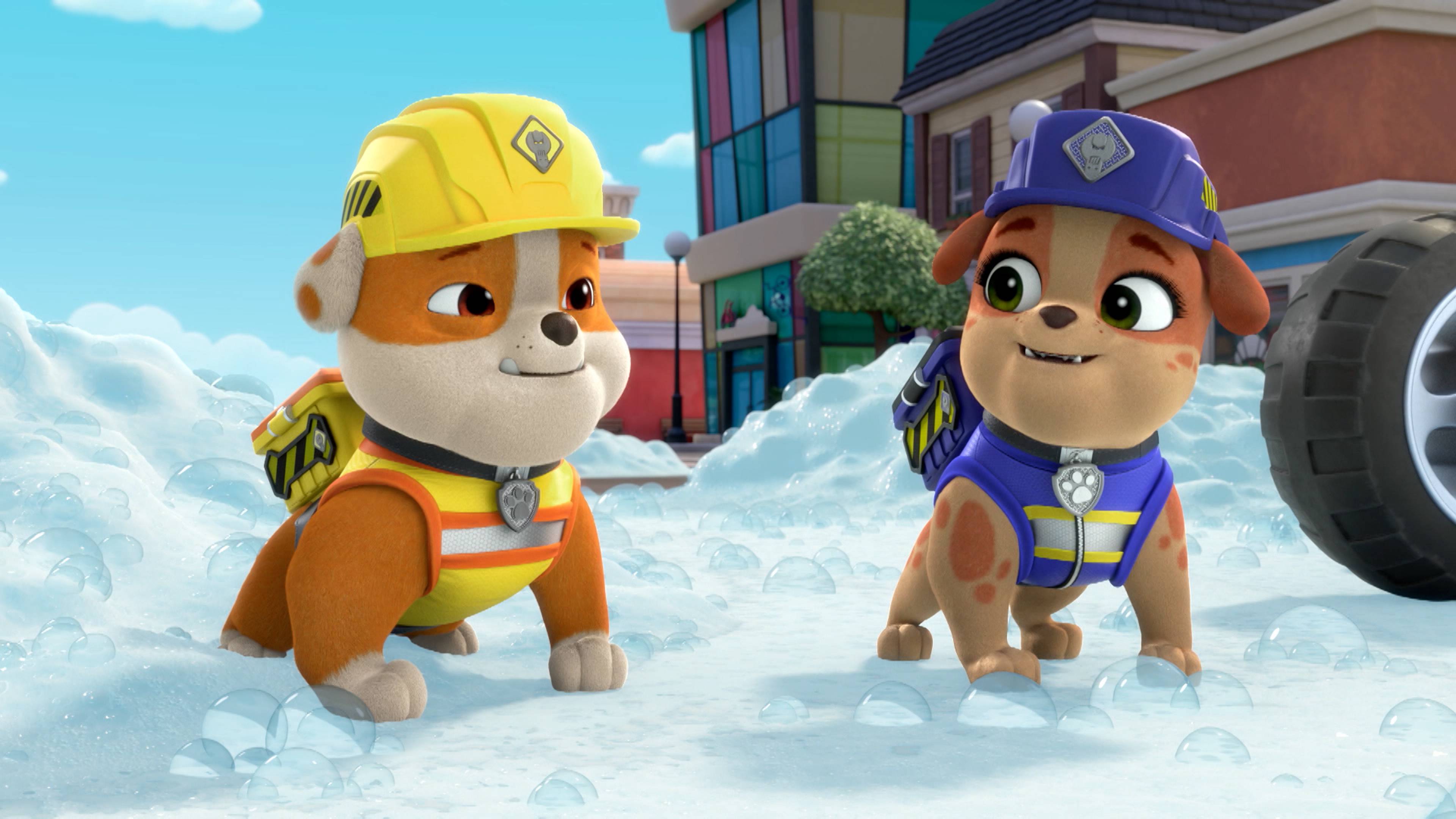 The Crew Builds a Popcorn Café/Slippery Mess