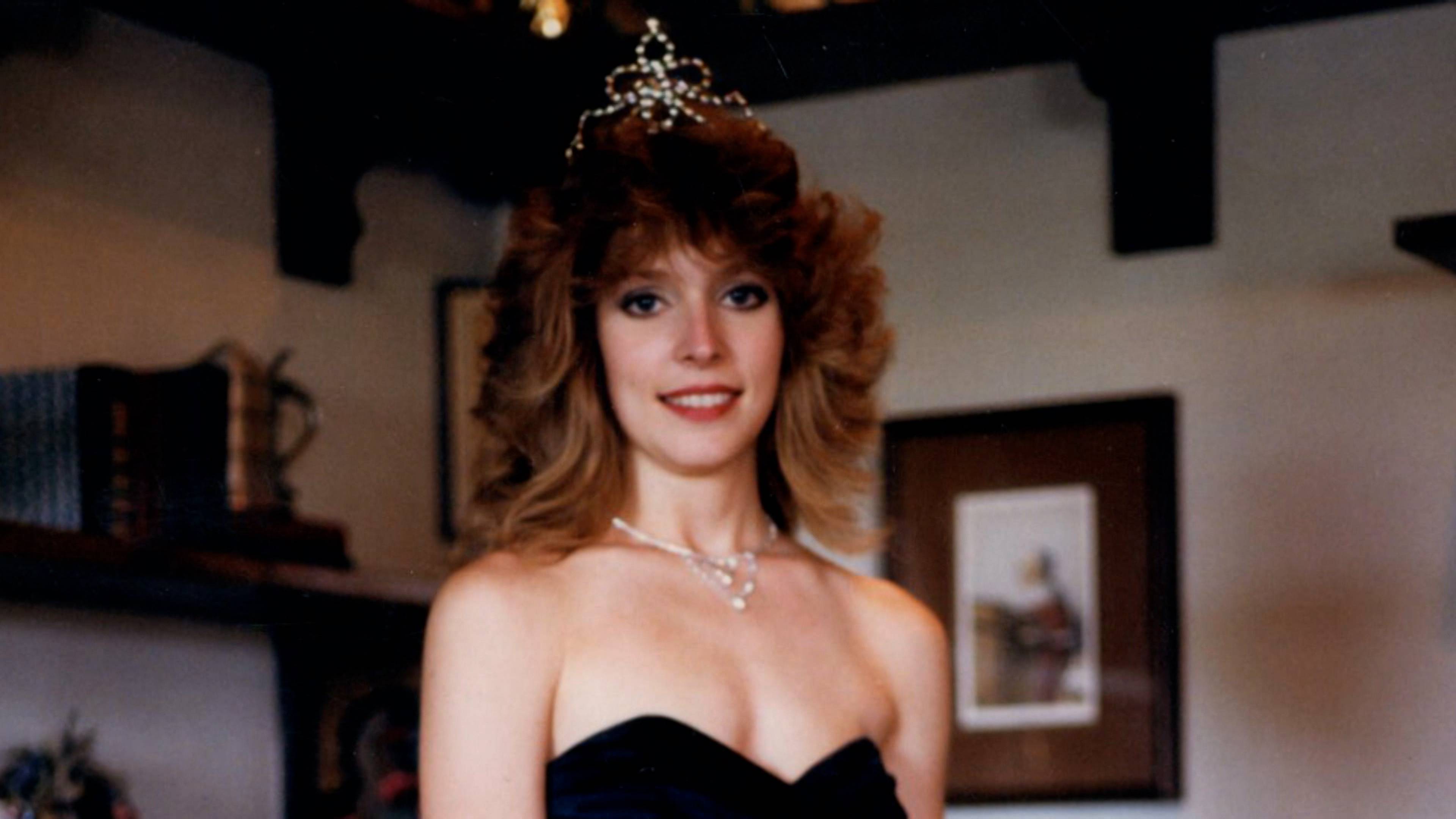 كل شيء يلمع