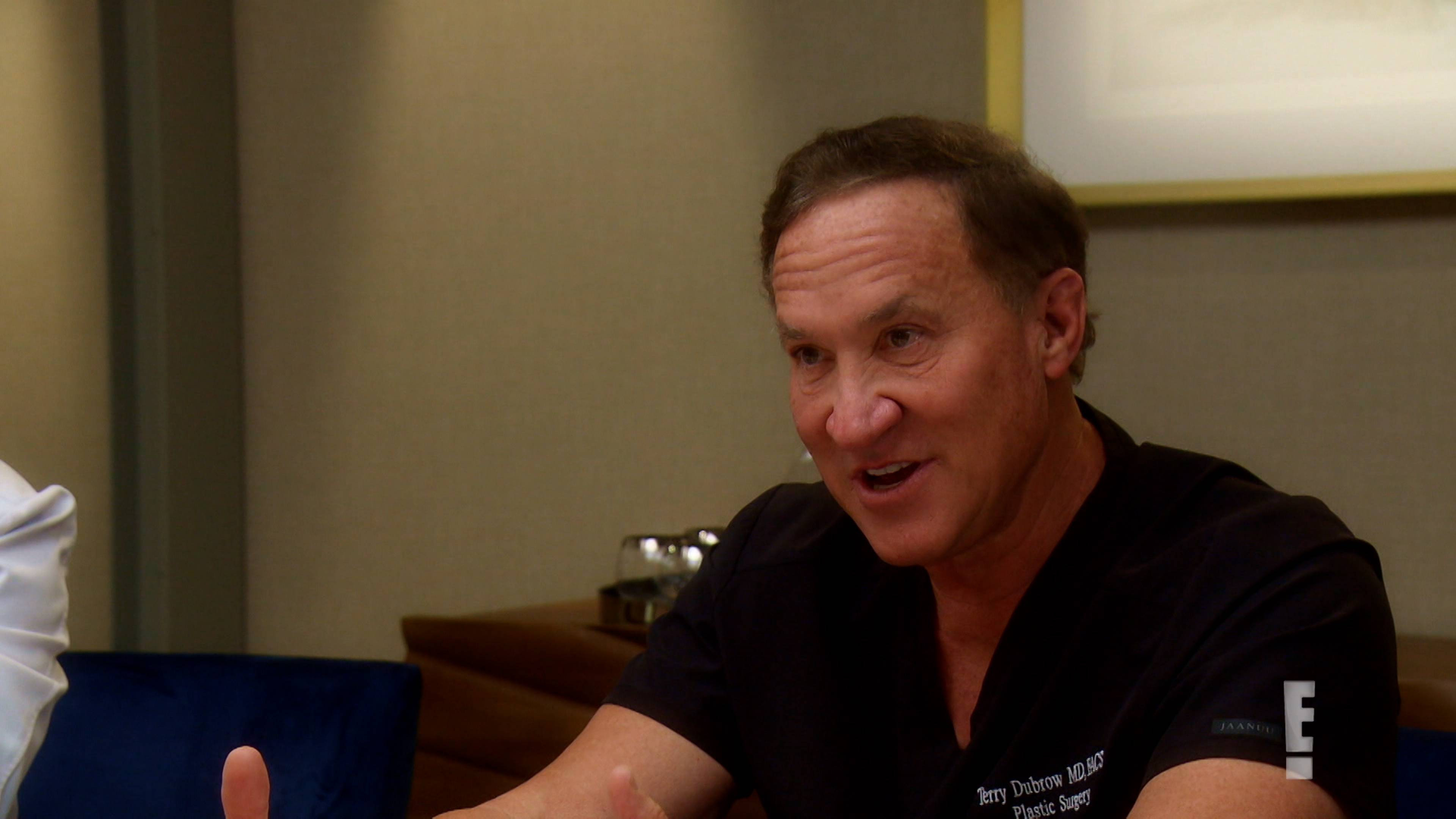 لندنز نوز إز فولينغ داون