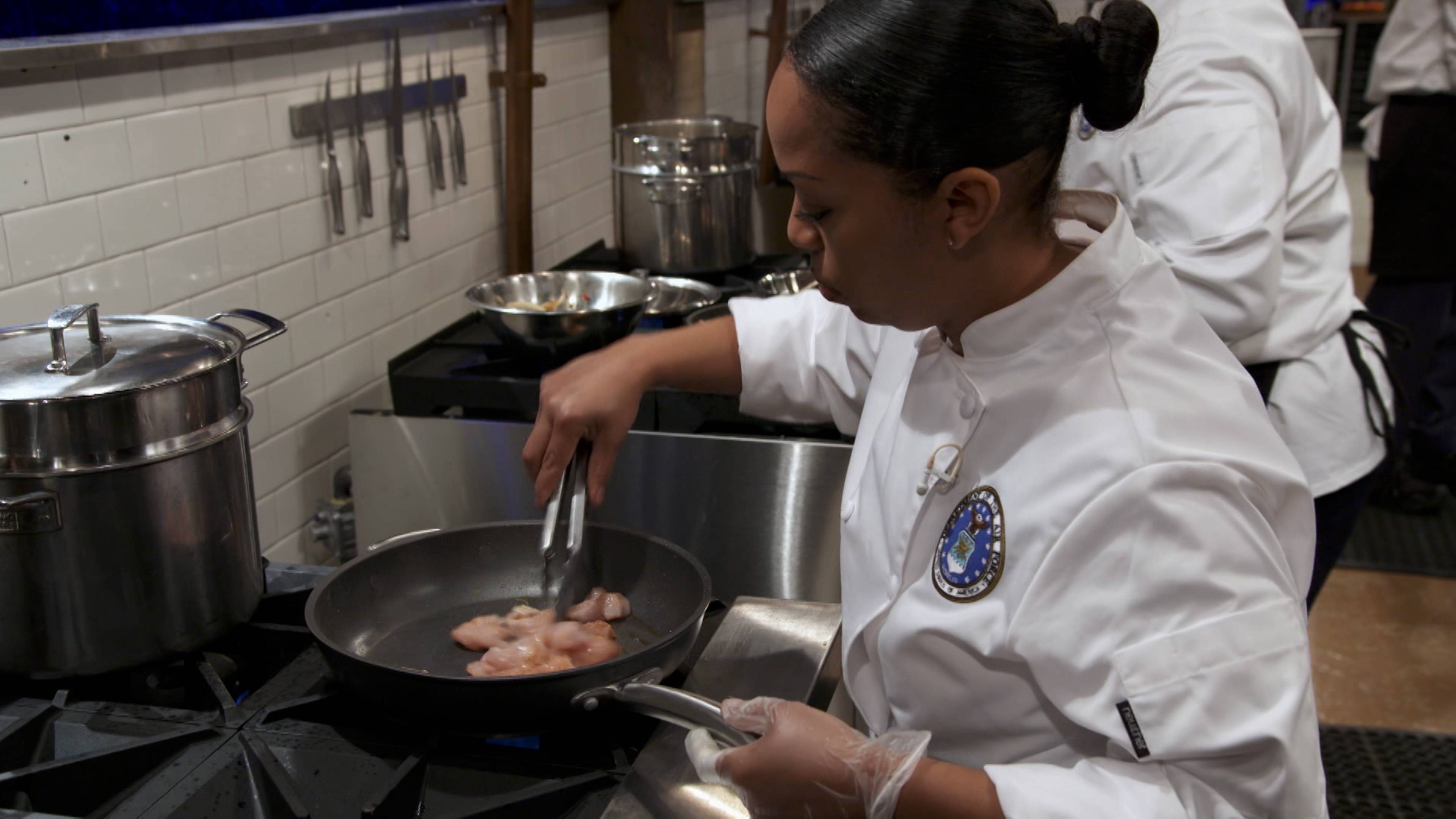 تحية عسكرية: القوات الجوية