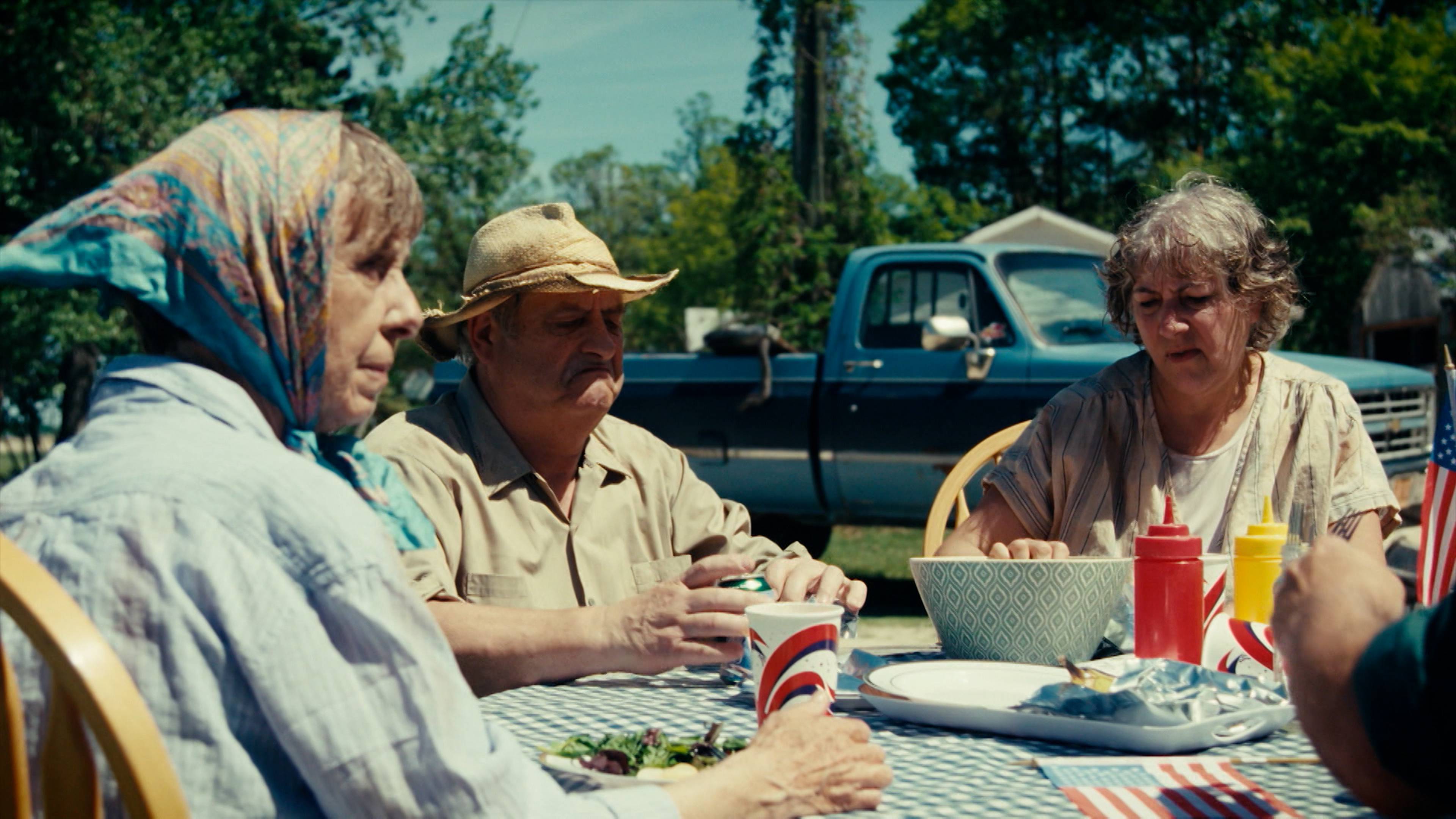 فاميلي كونز