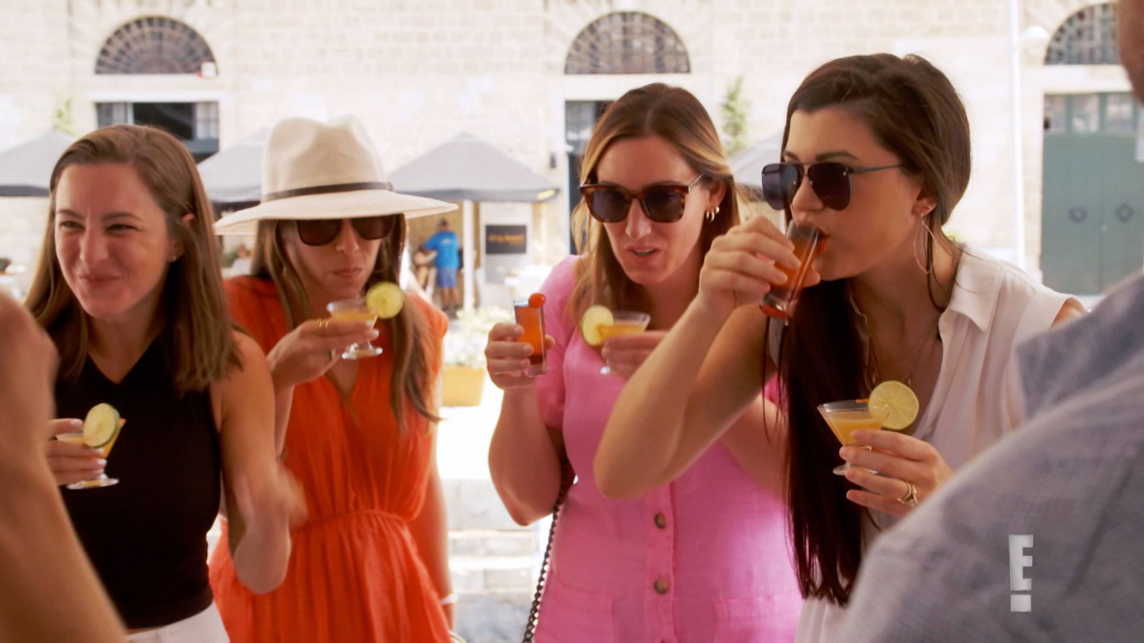 A Whole Yacht Of Scandal