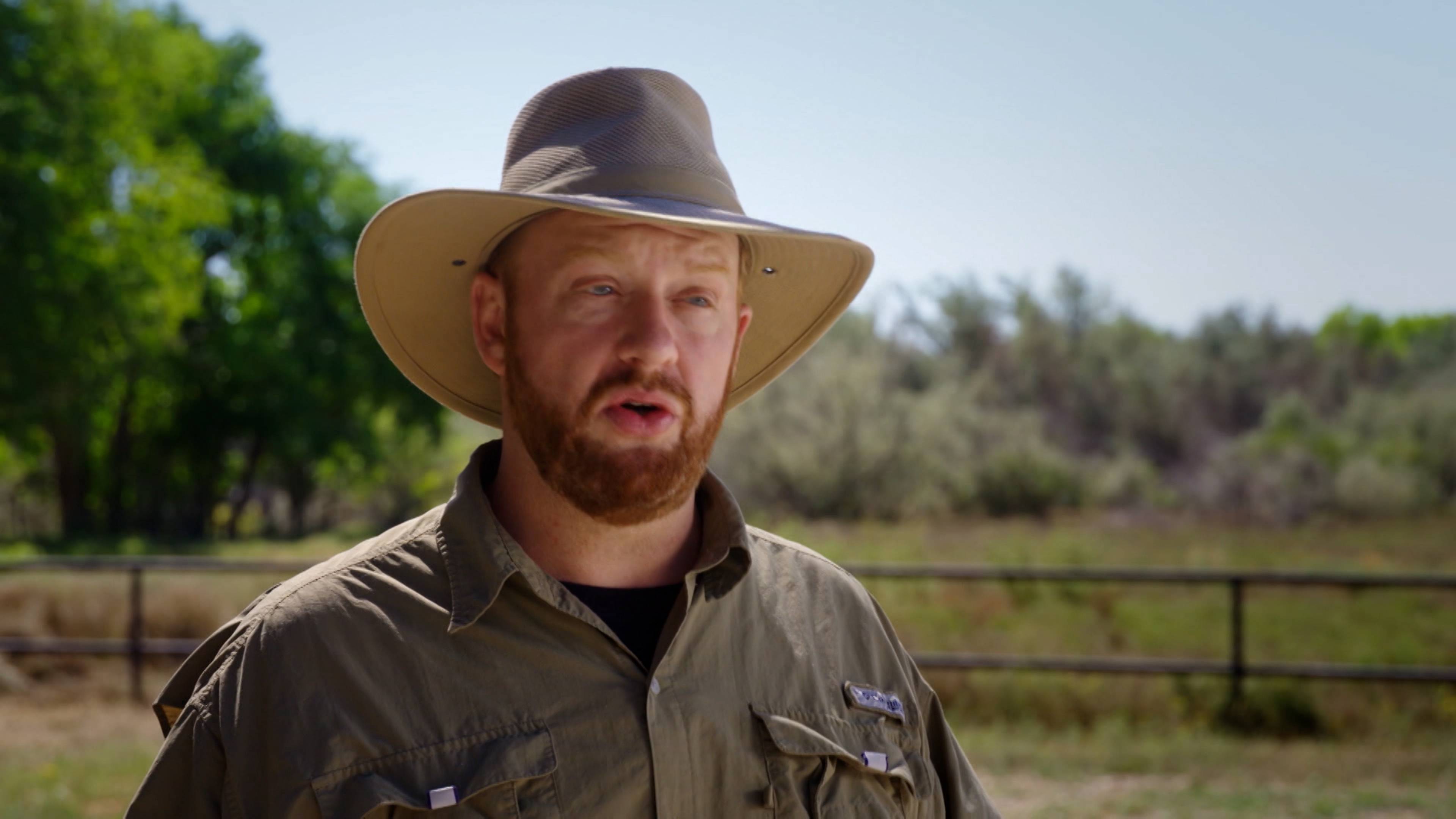 ميت في الماء