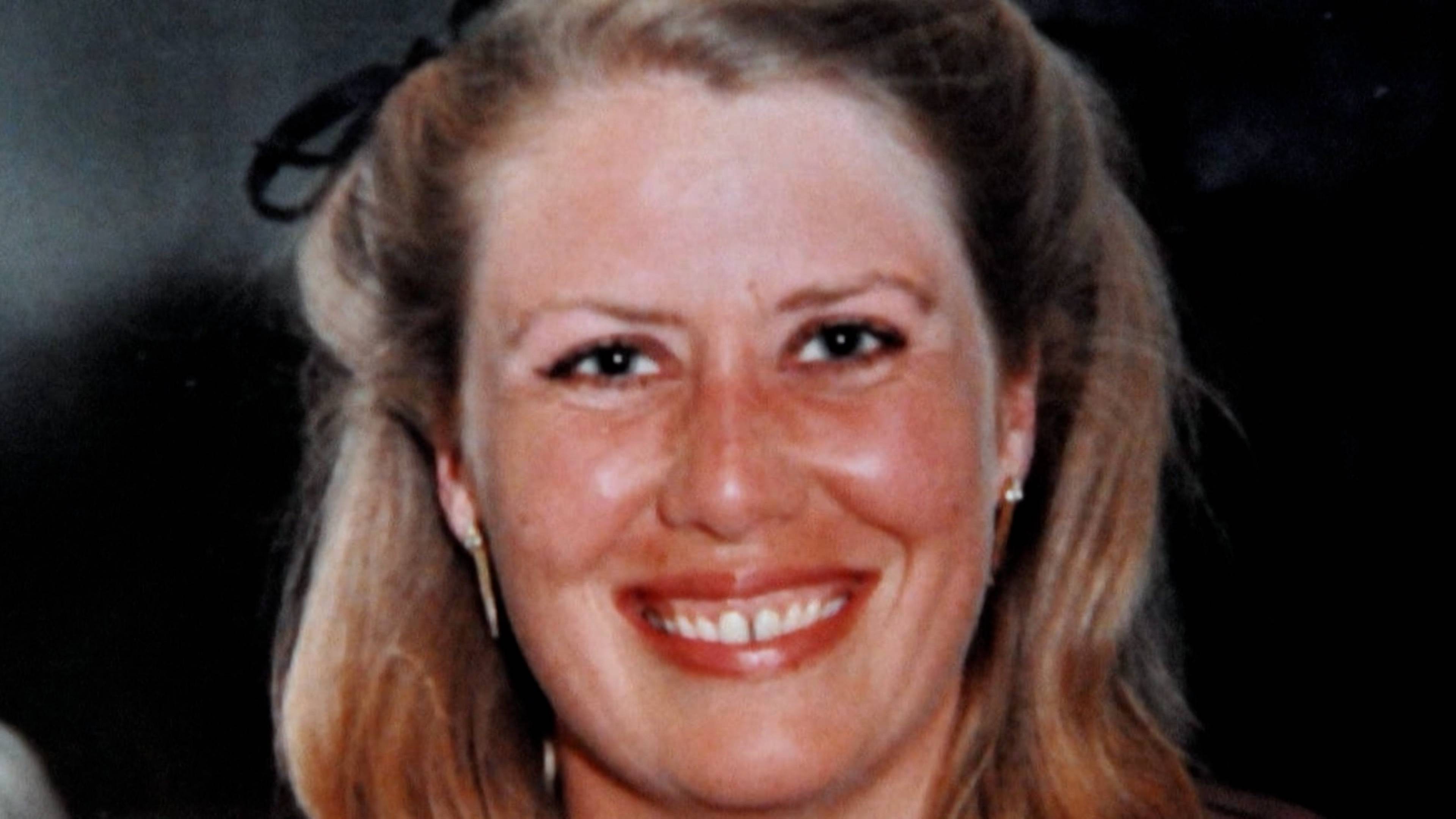 لورا ماي شاتاناوي