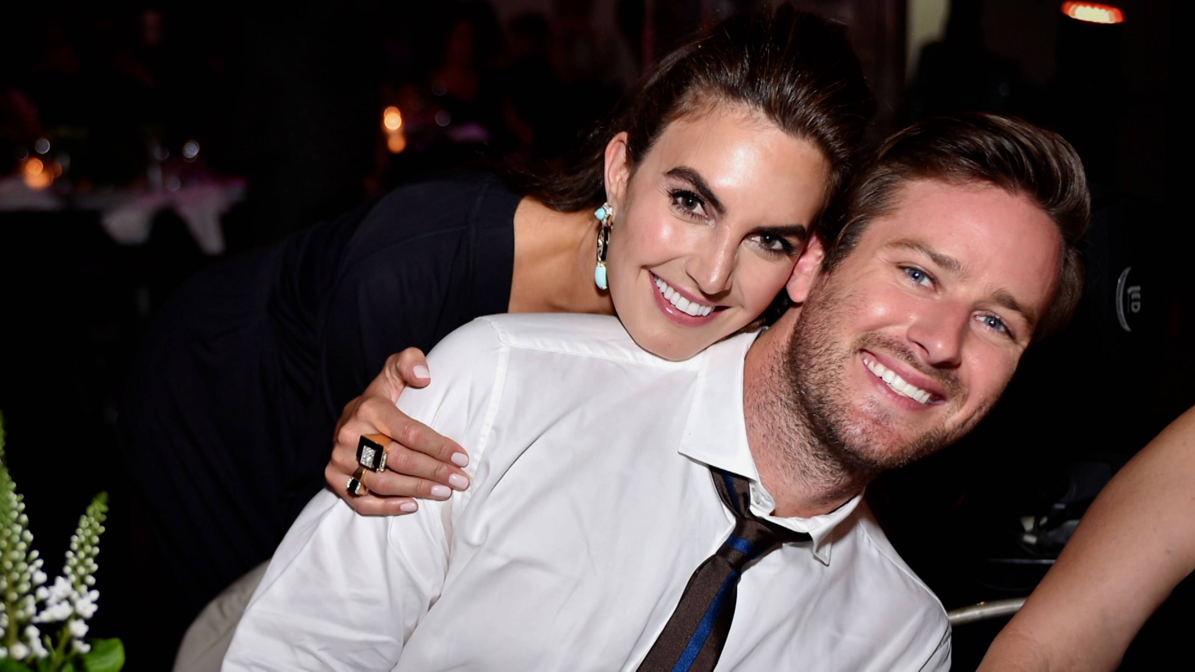 اتبع أثر المال