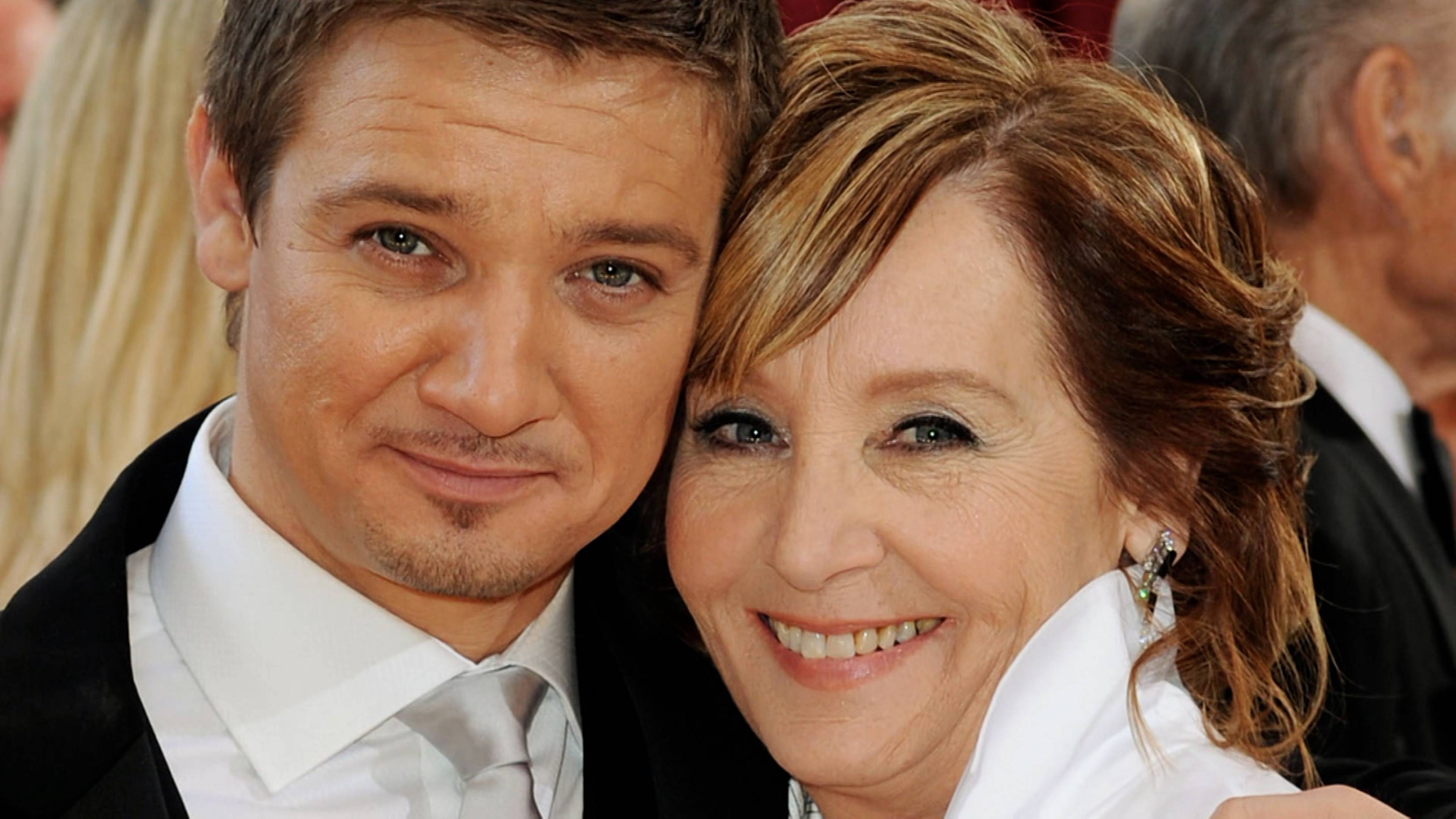 A Mom Renner-vation!