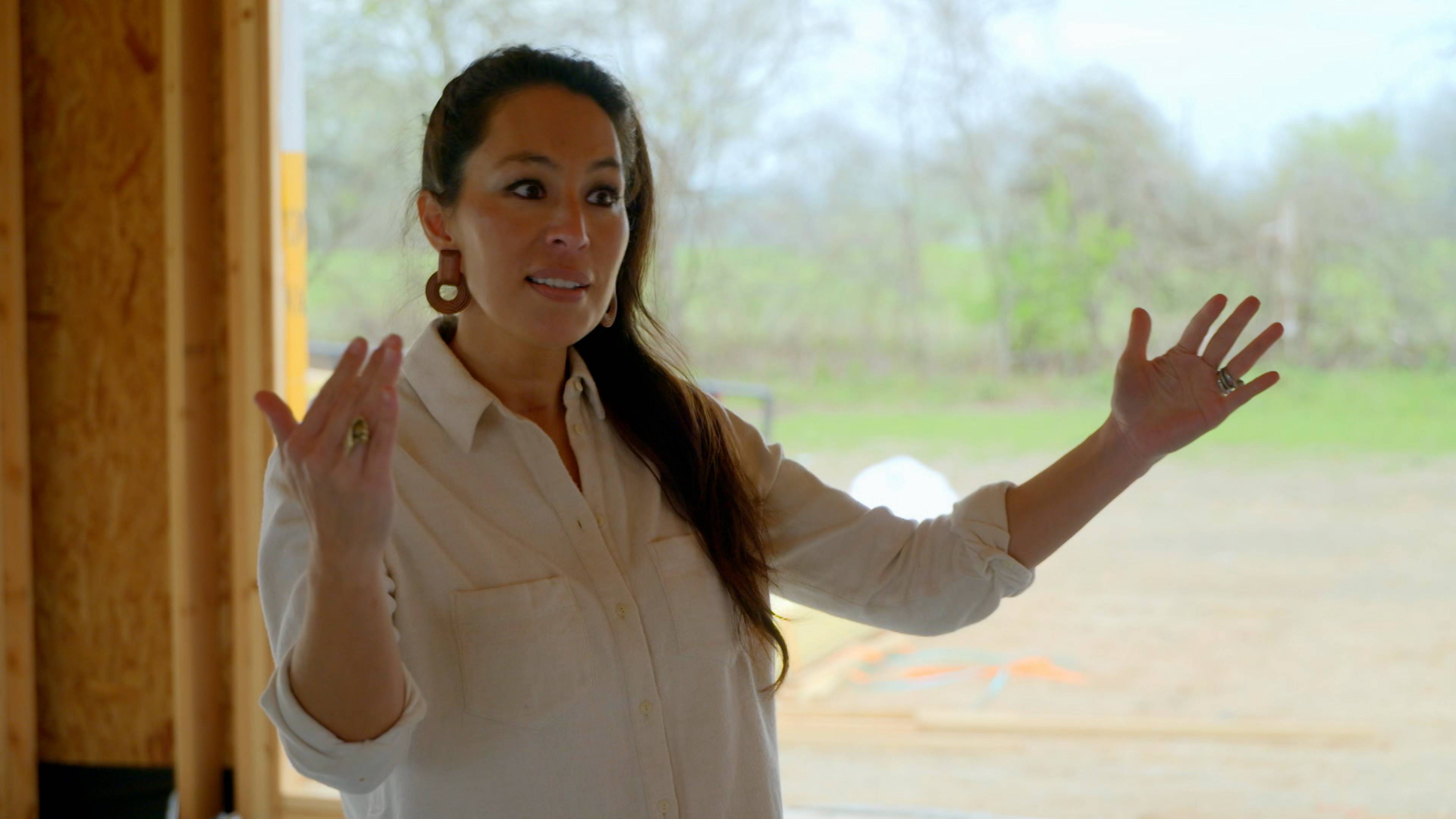 Scrappy Barn to Modern Charm