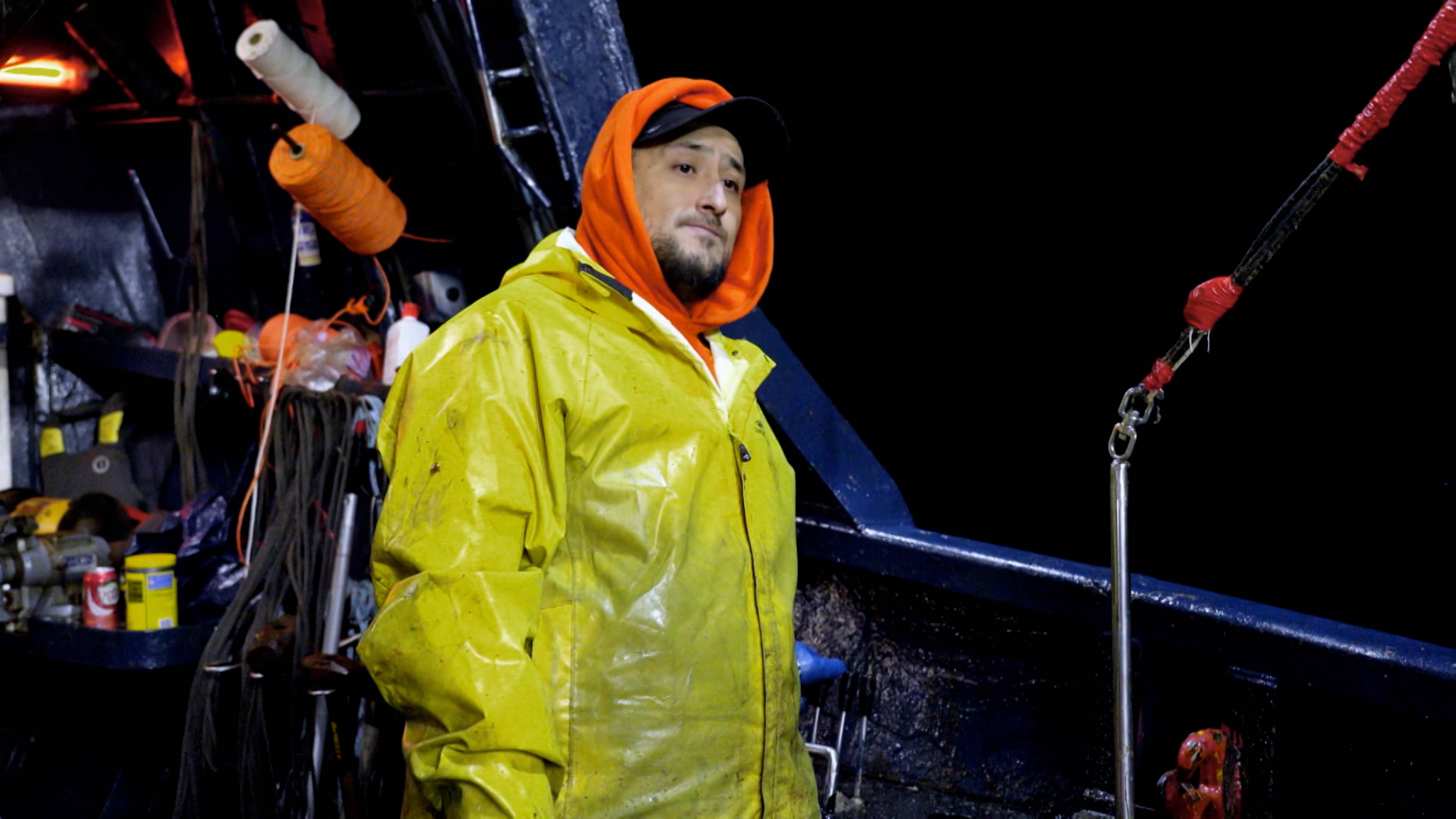 الكلام الكثير يؤدي إلى الهاوية