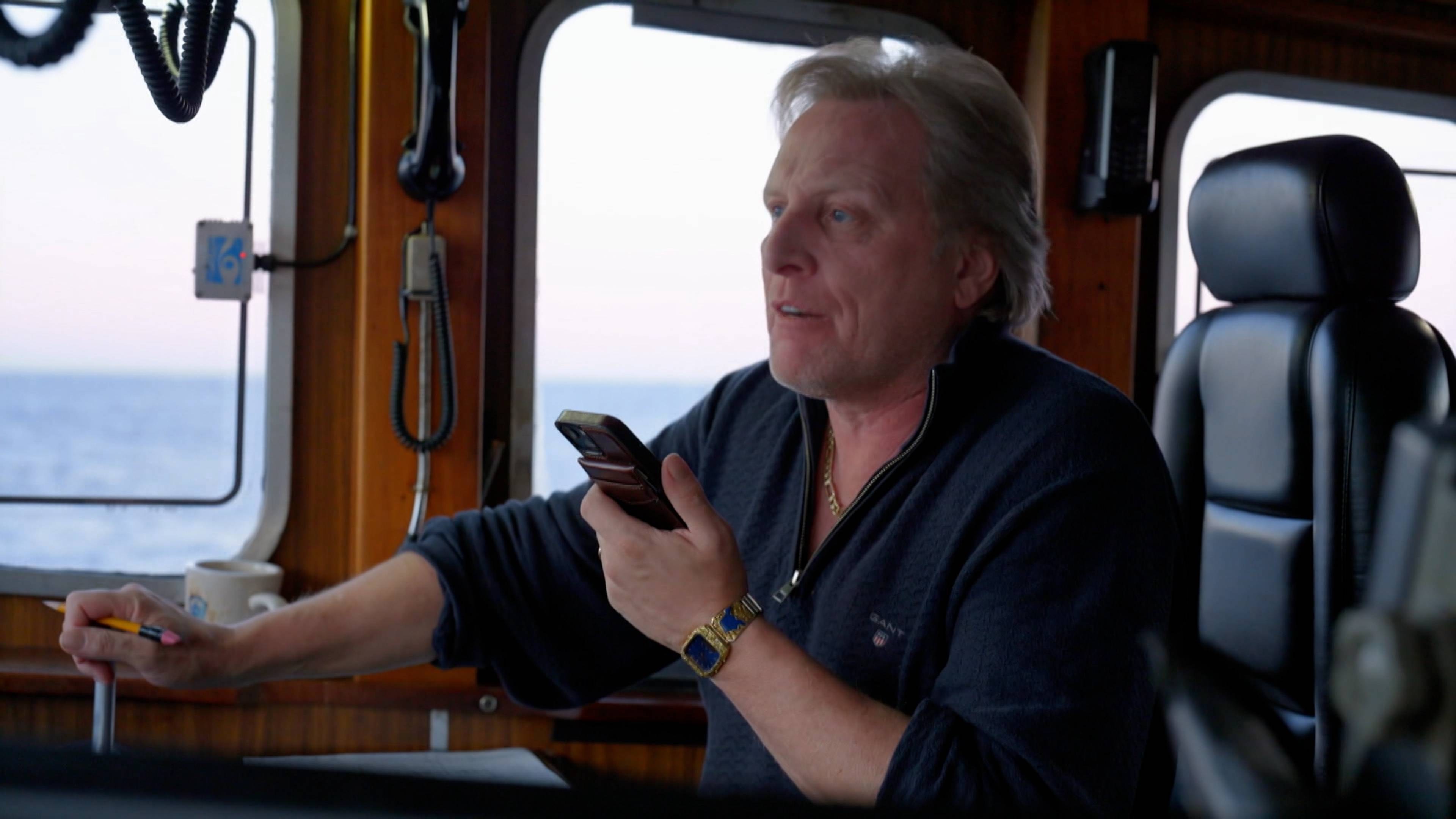 عملاق بين الرجال