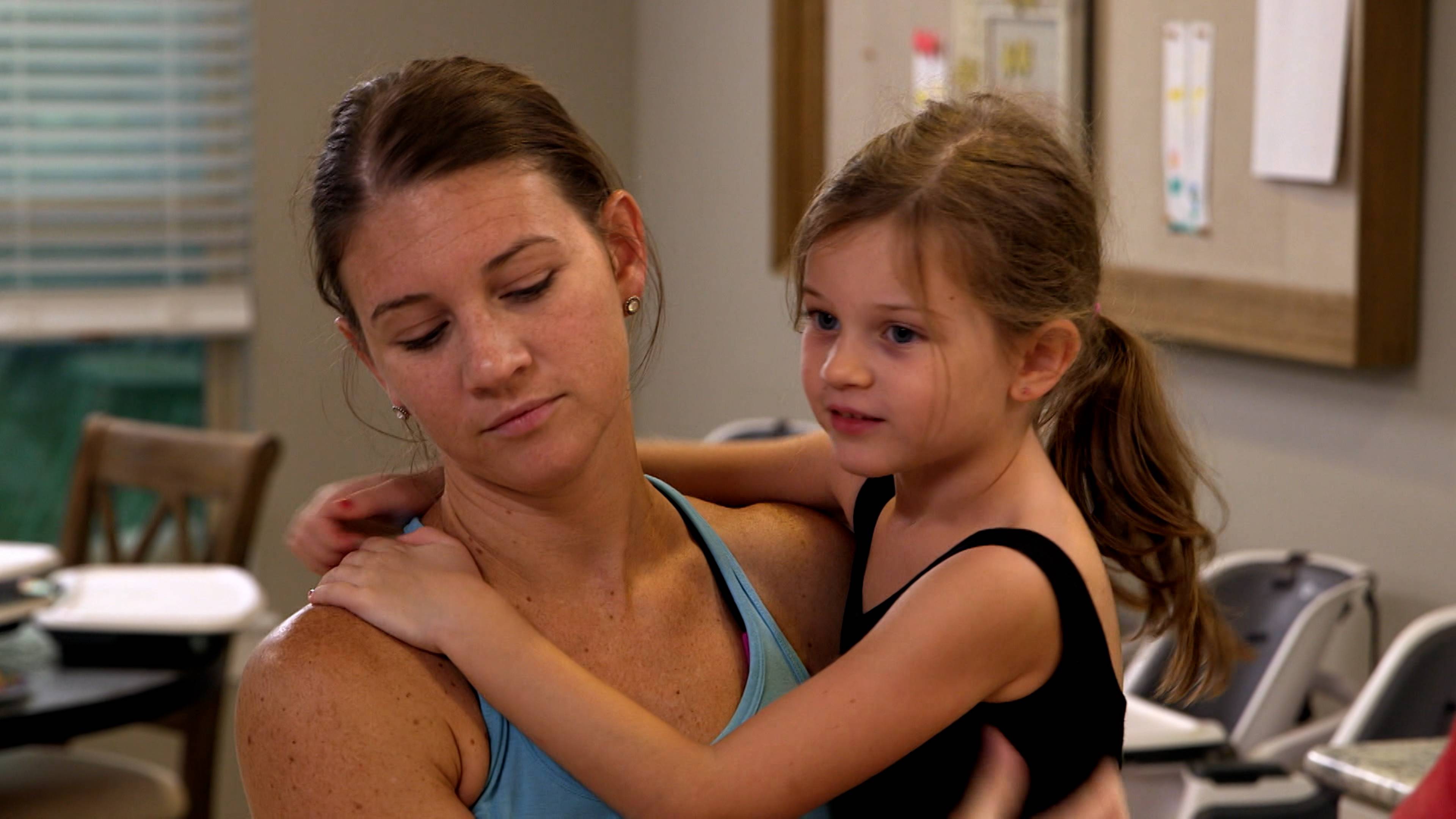 أخبار التوائم الخمسة