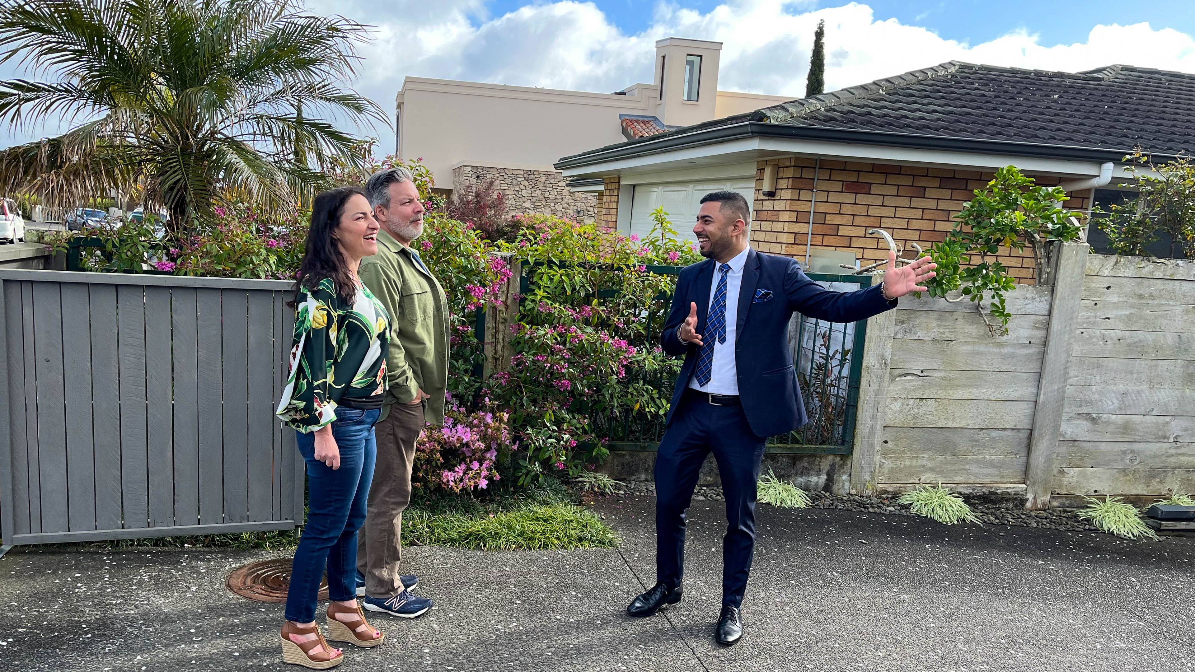 Returning to Auckland