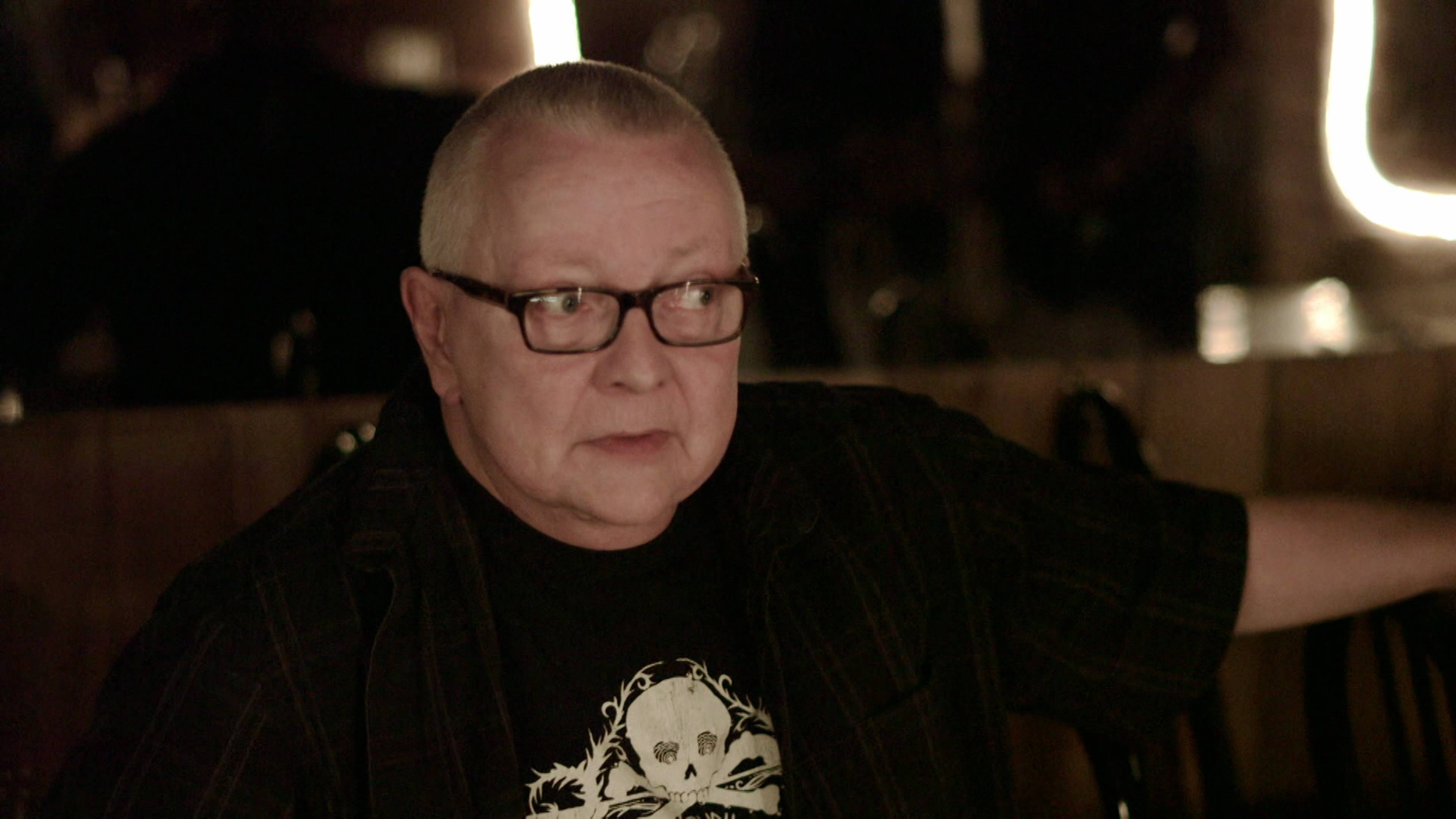 أسرار مقفلة