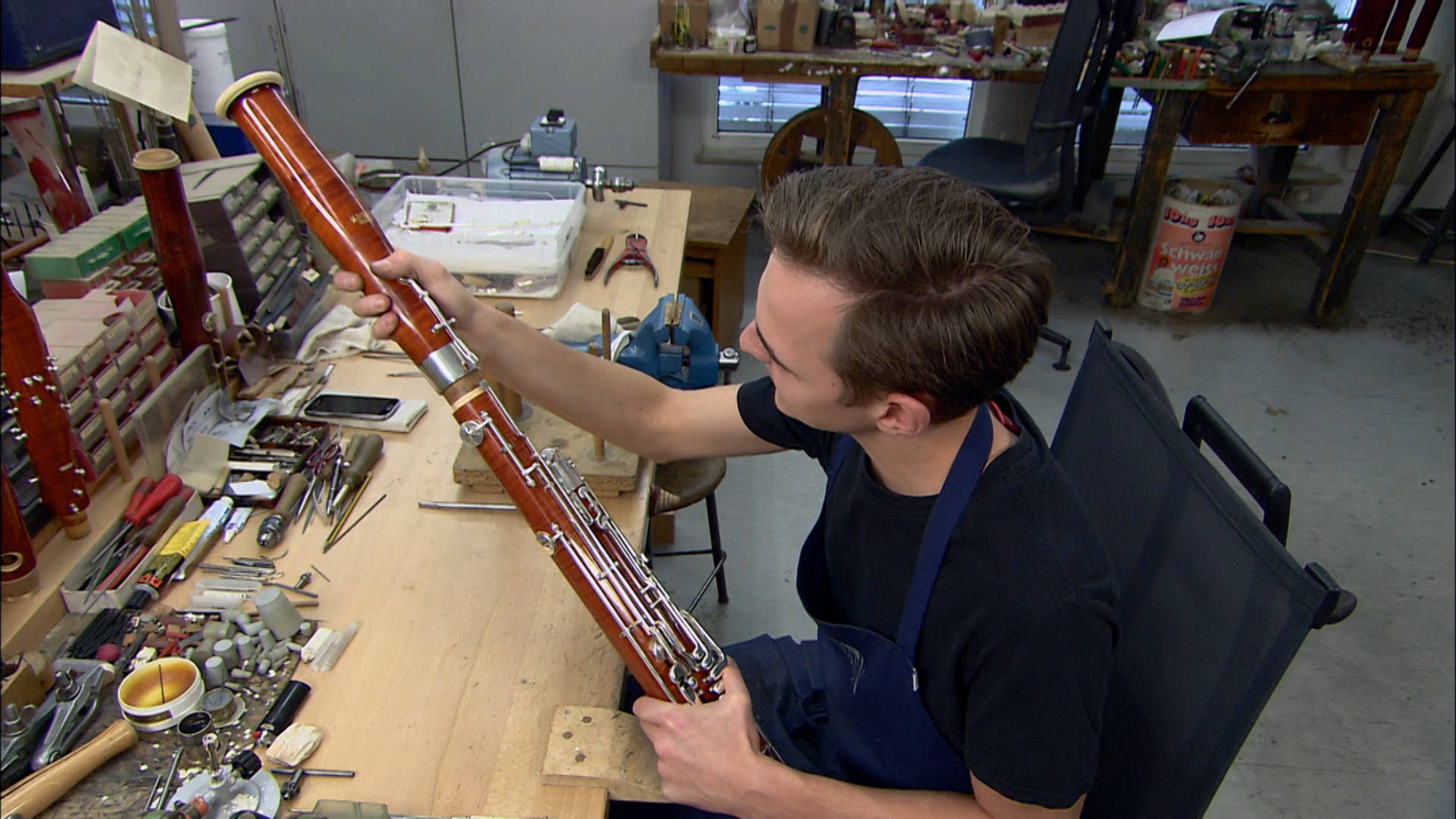 Thai Barbecues, Diving Masks & Fins, and Bassoons