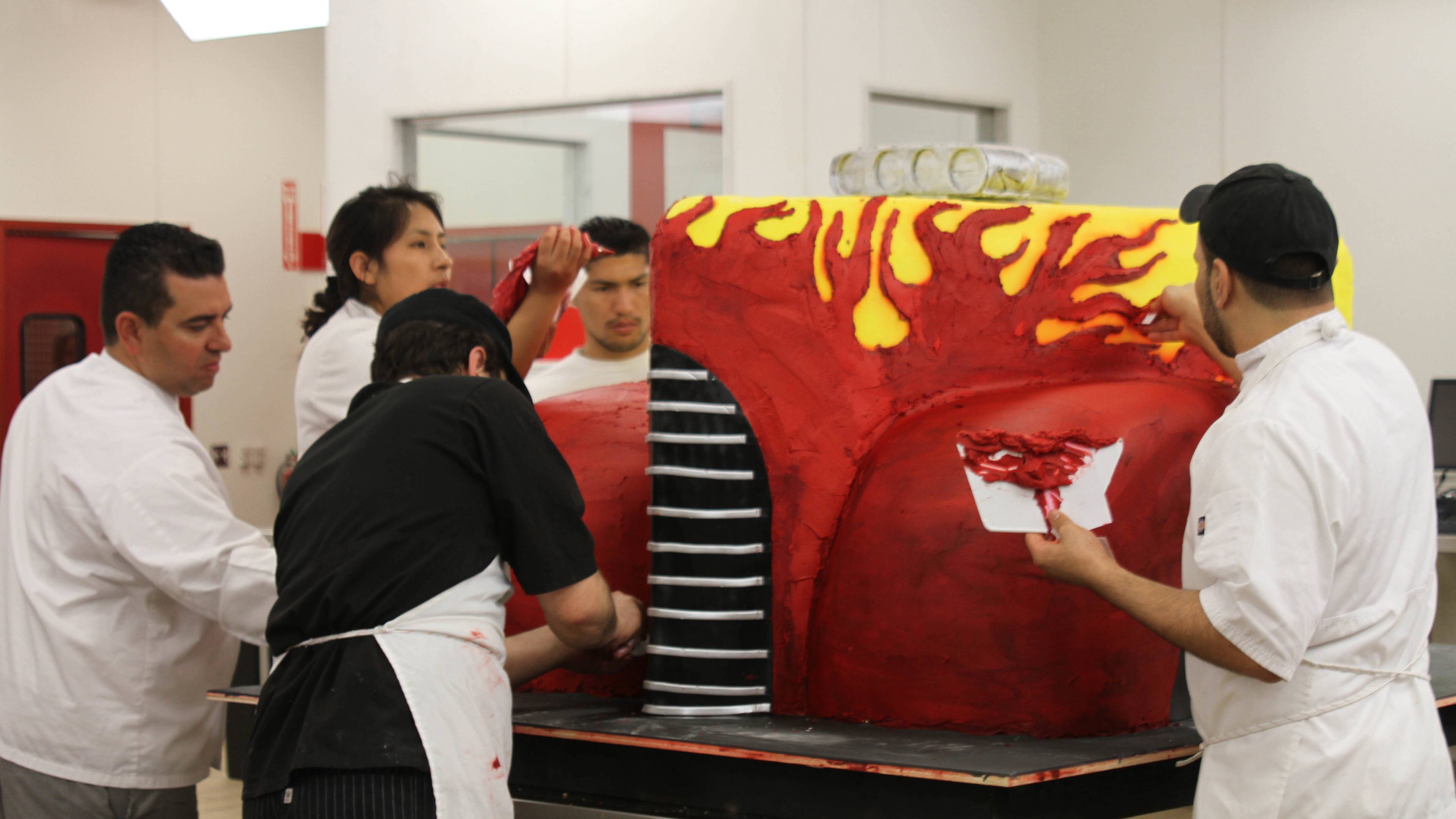 شاي بعد الظهر والسيارات السريعة