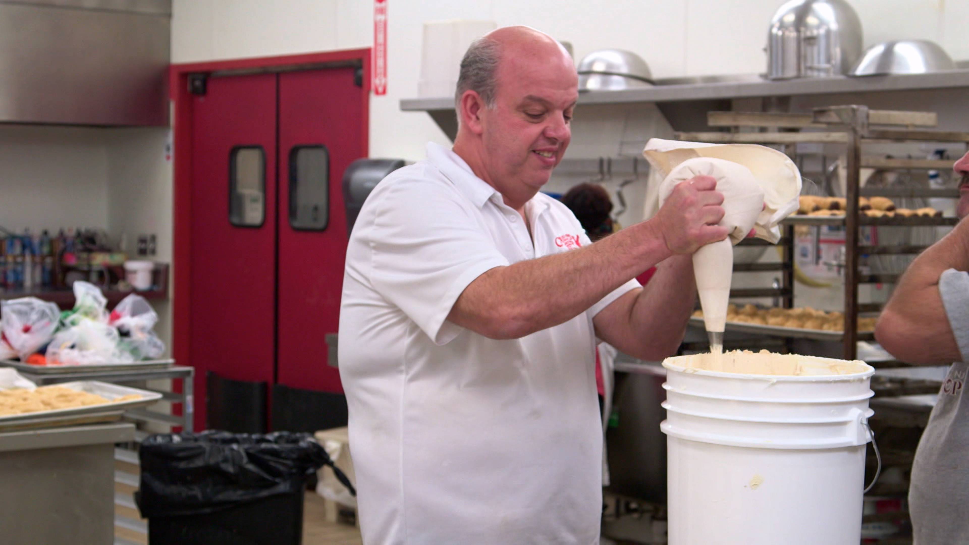 خمسة وعشرون عاماً وما زلنا مستمرين