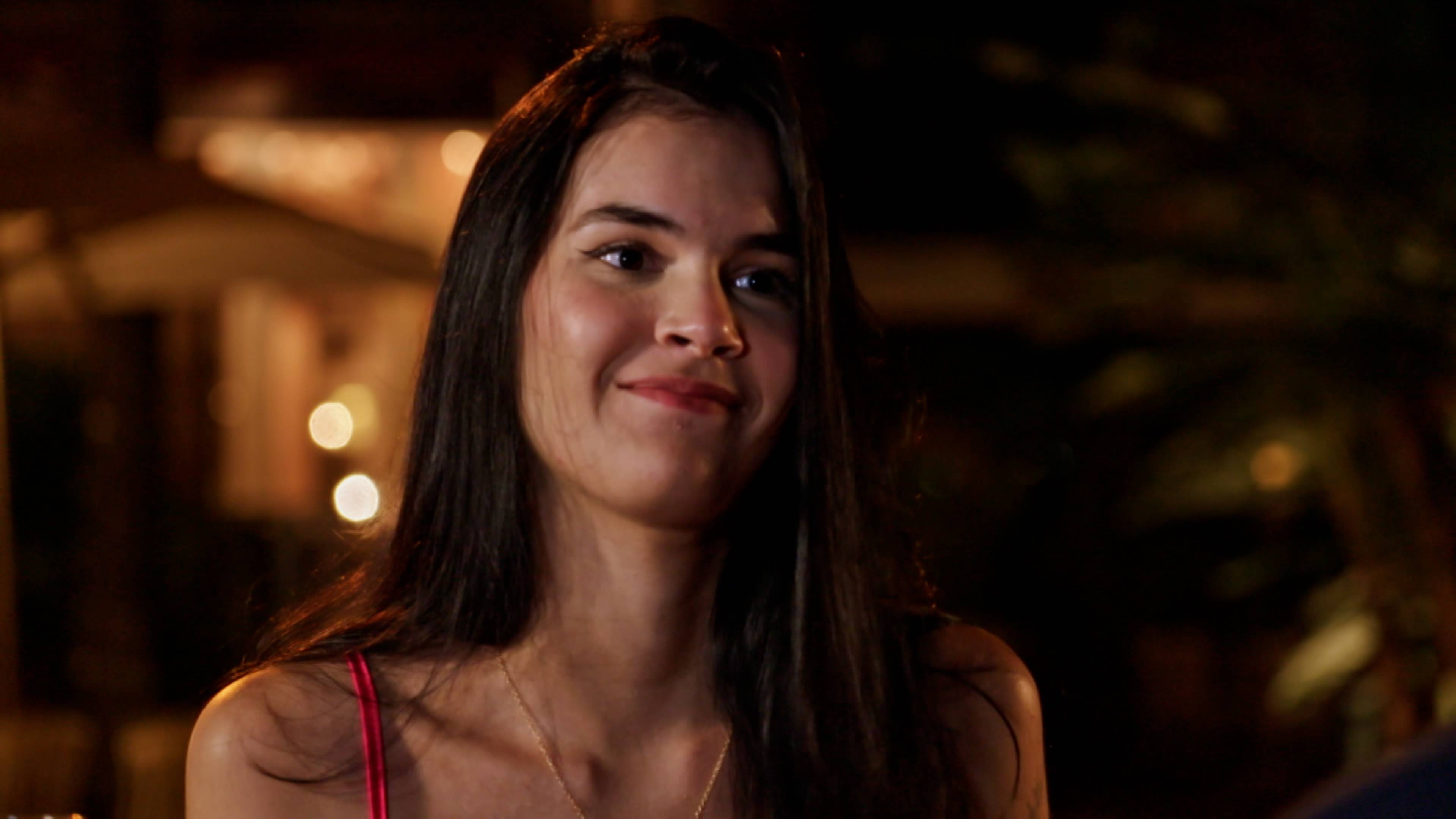 فلوس أكثر، هم أكبر