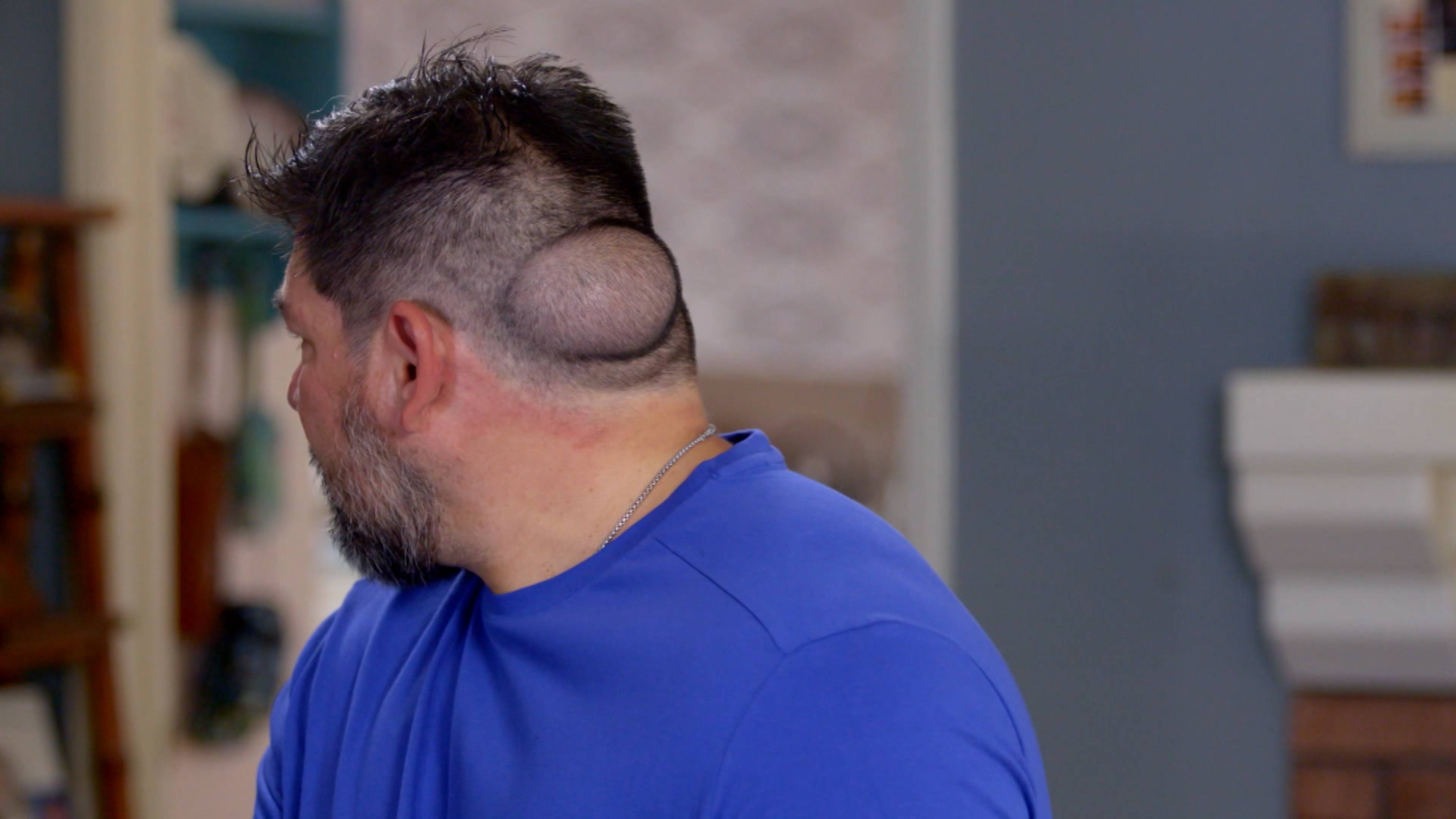 العملاق المذهل