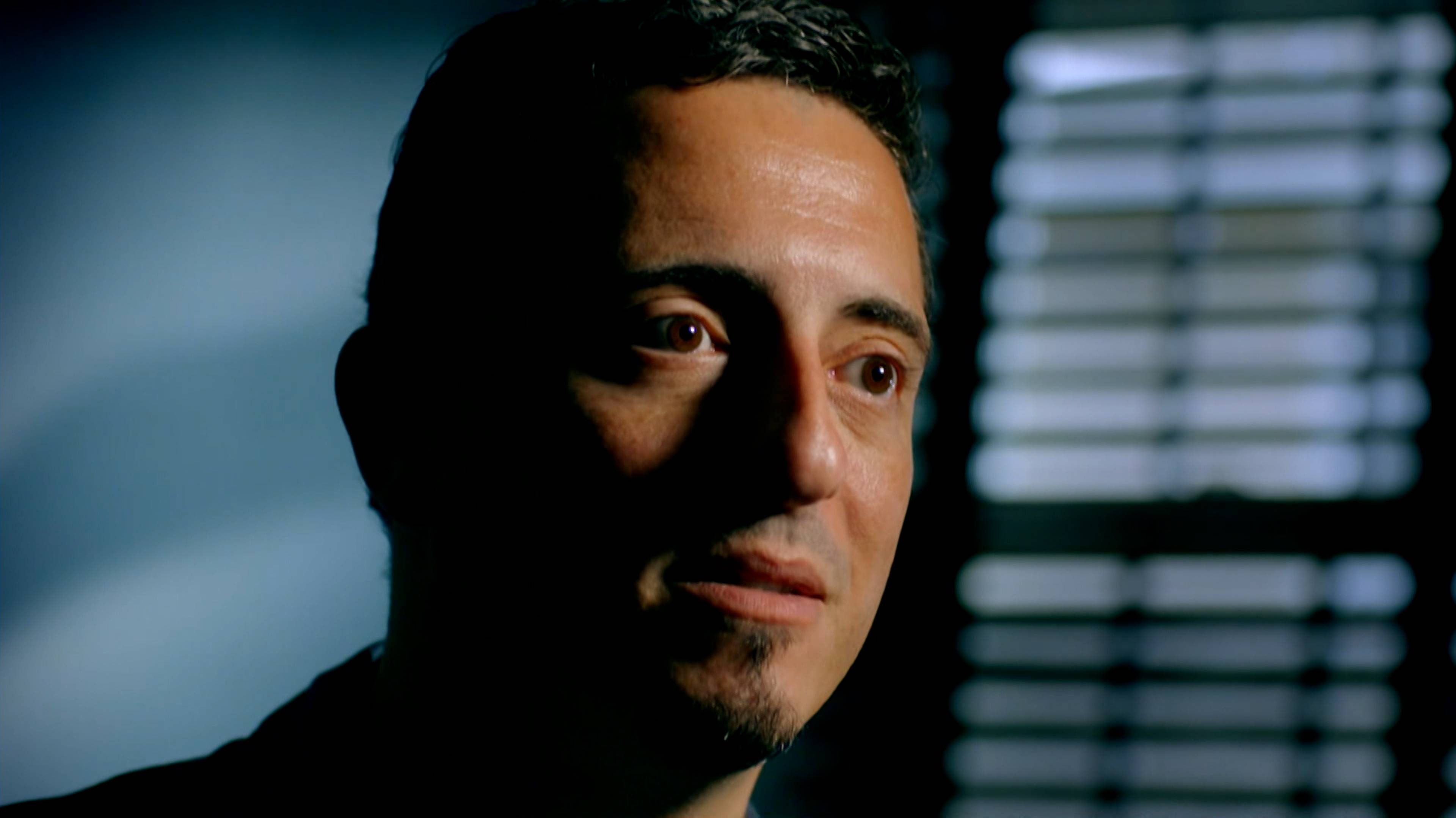 الكائنات الفضائية ضد ستالين في المنطقة 51