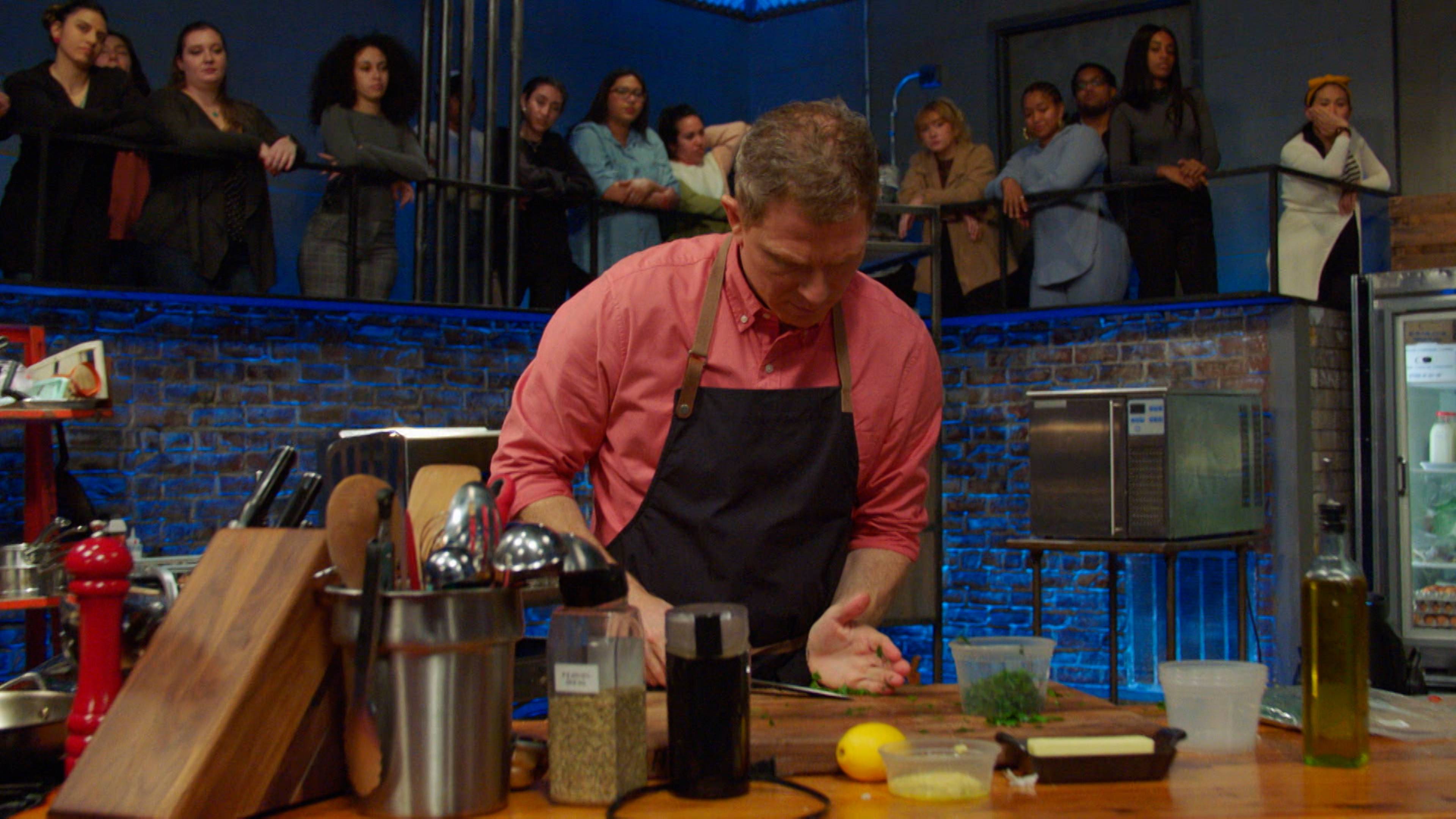 الأقدام السعيدة